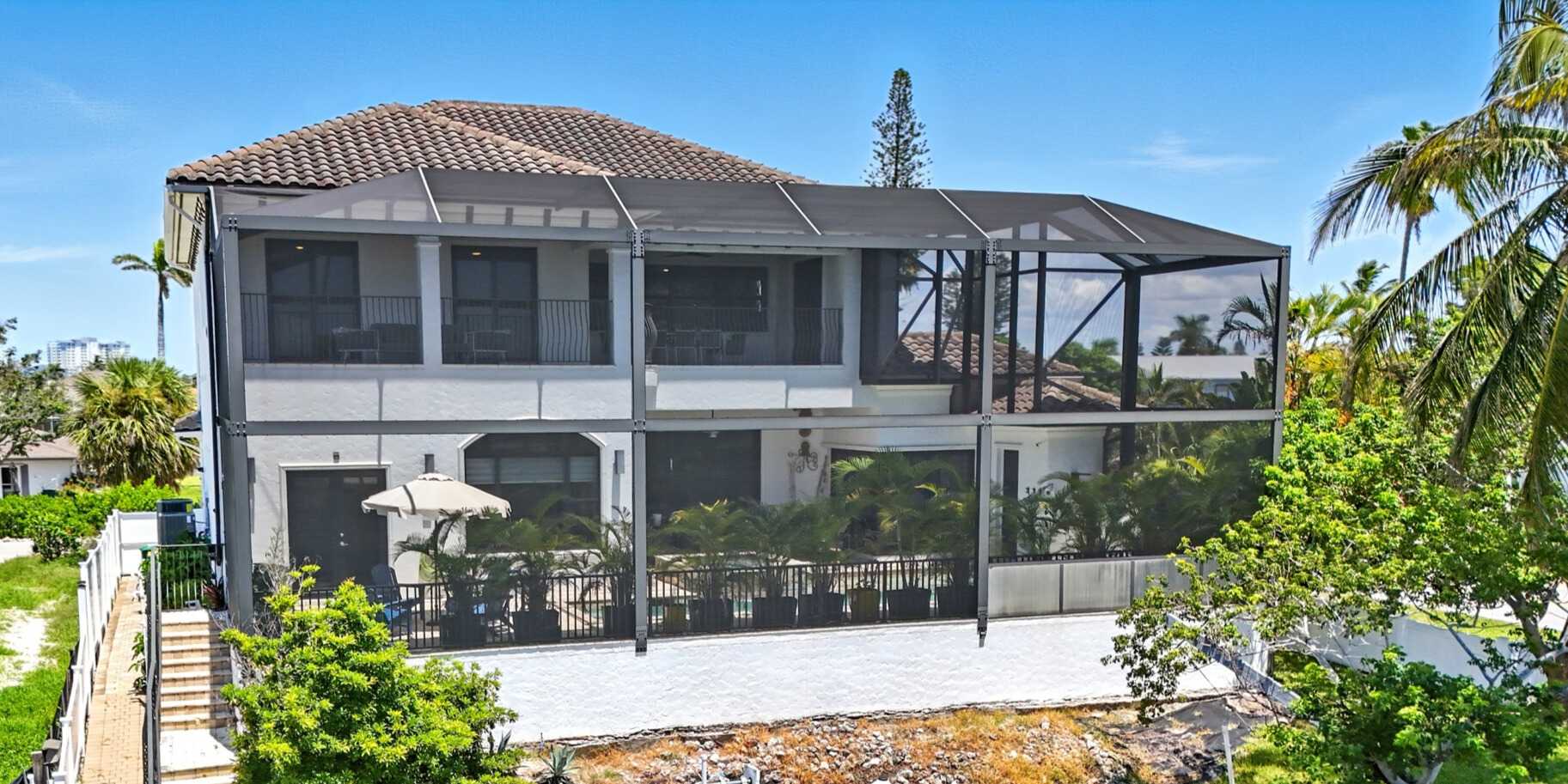 Spacious Luxury Waterfront Retreat with Pool Spa | Photo 70