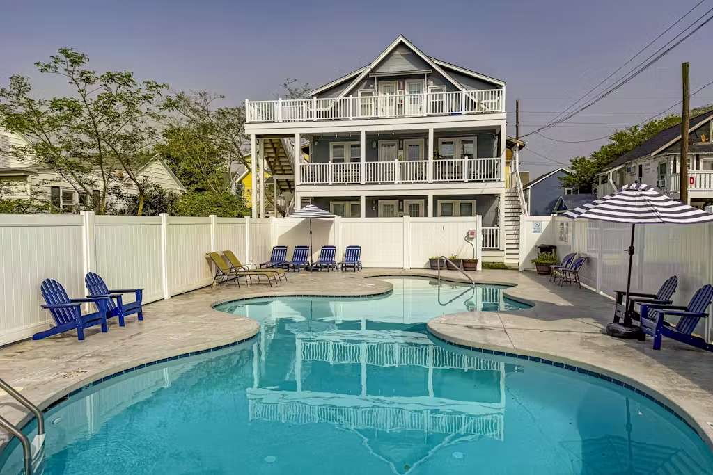Parrot Bay 35 | Pet Friendly | Pool