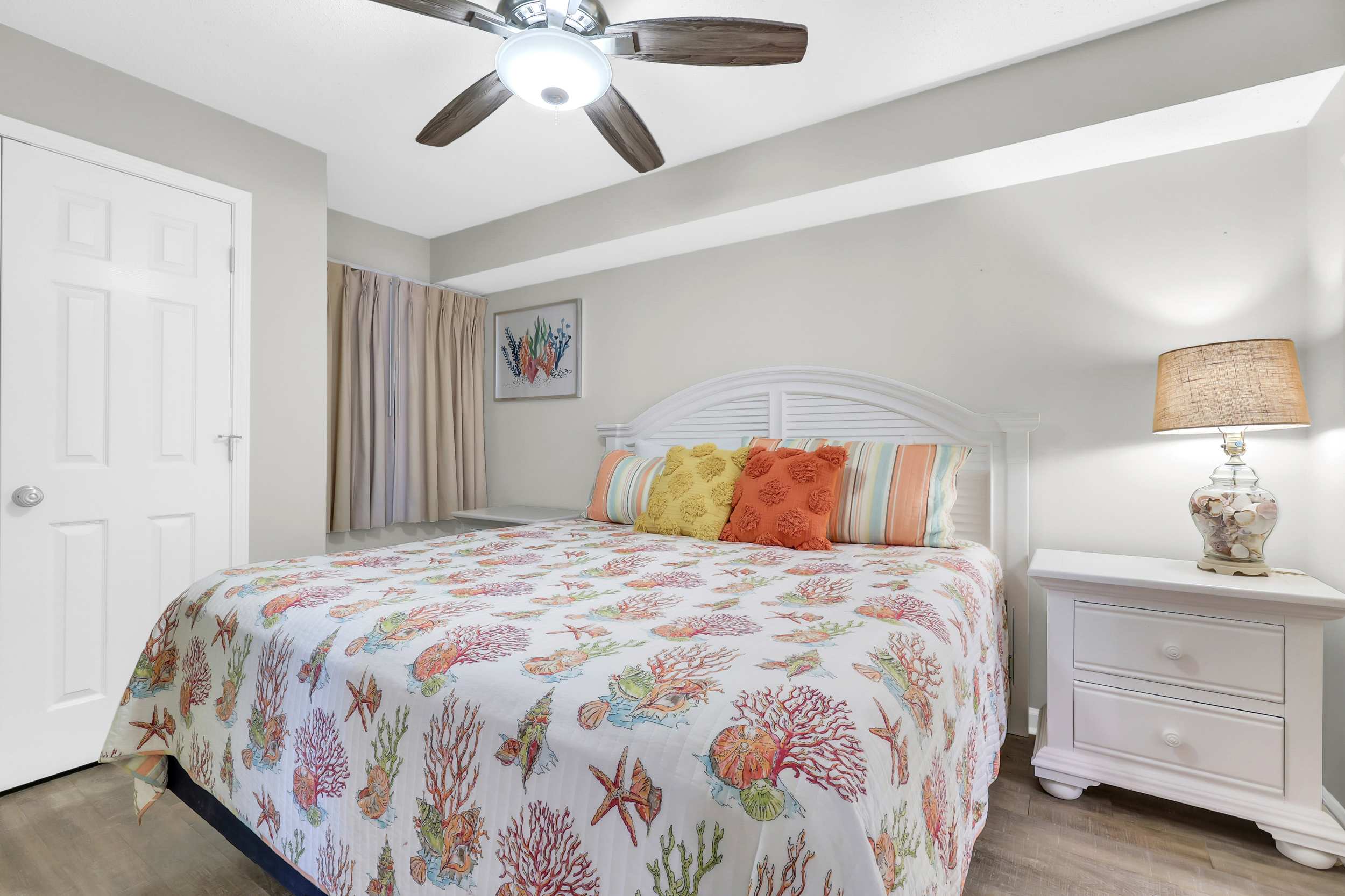 Oceanfront Luxury Top Location Lazy River Pool Grills