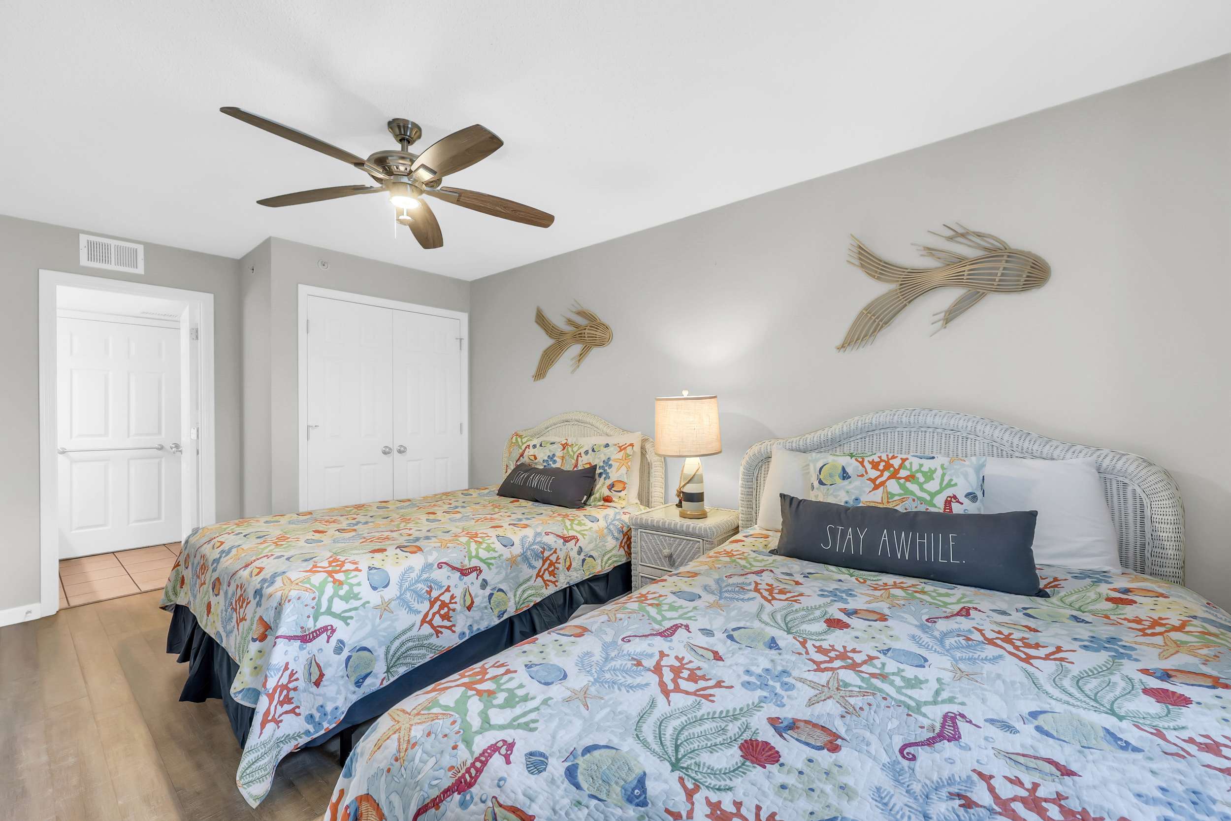 Oceanfront Luxury Top Location Lazy River Pool Grills