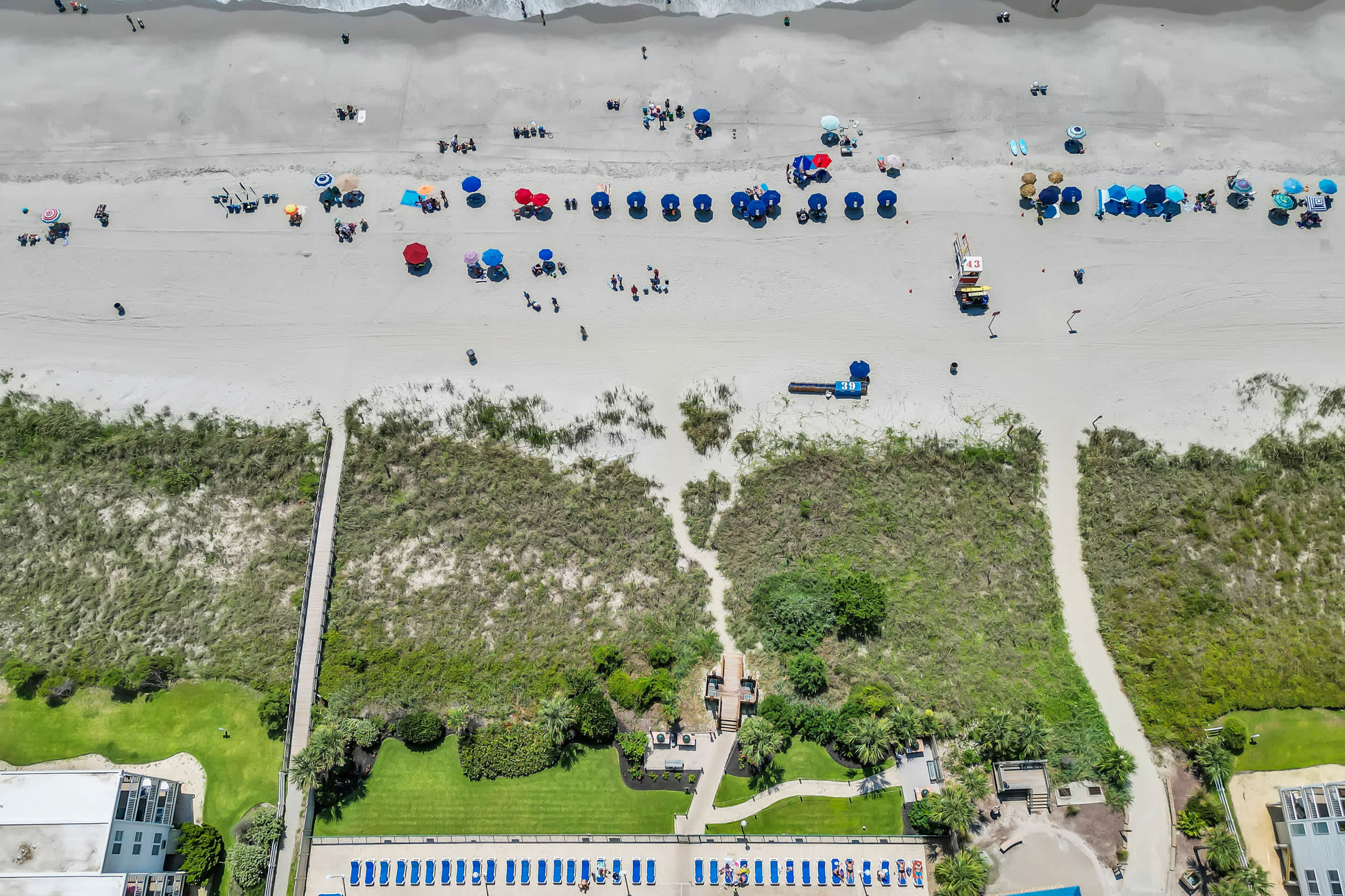 Oceanfront Luxury Top Location Lazy River Pool Grills