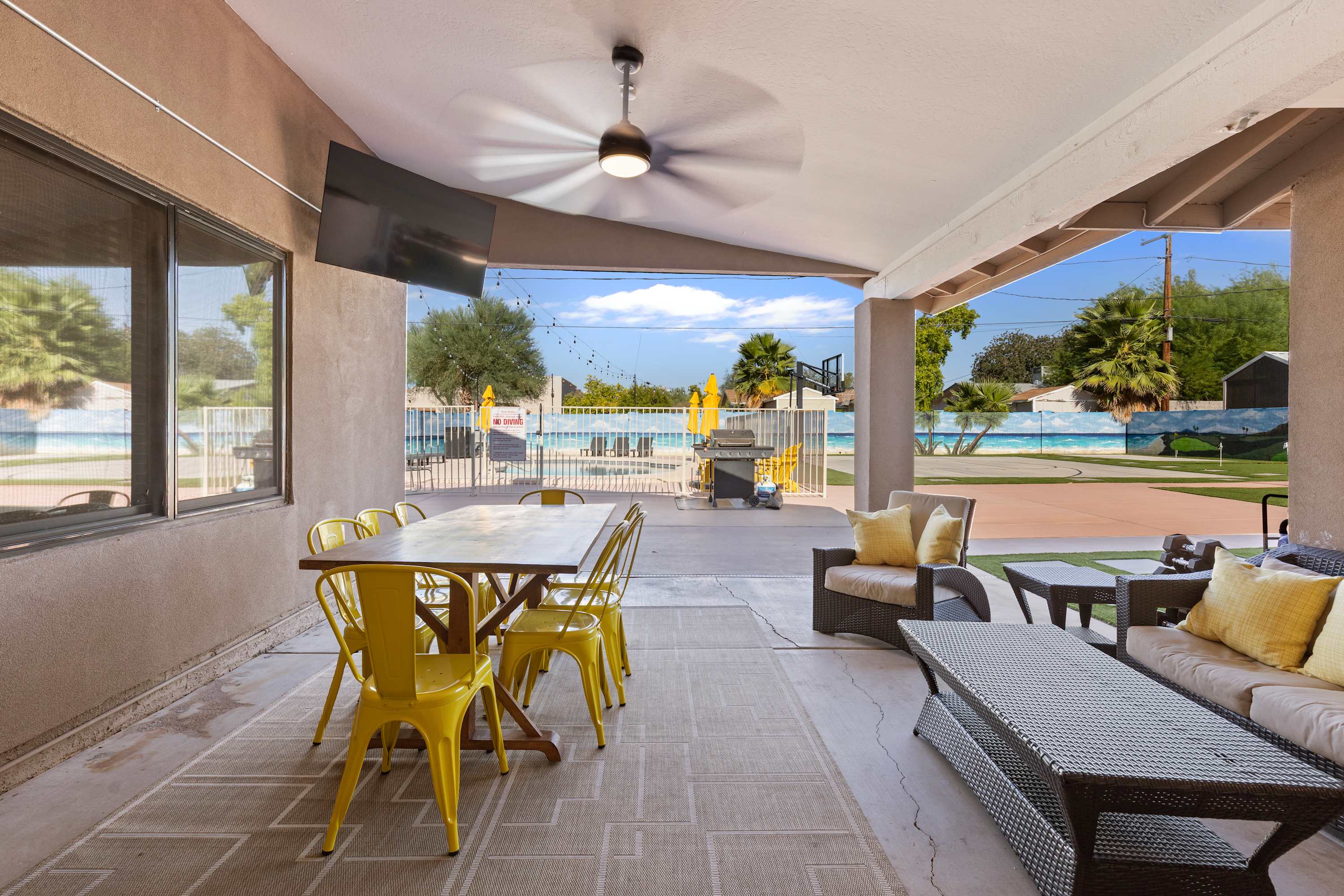 Spacious Fun Retreat - Perfect For Group Bonding