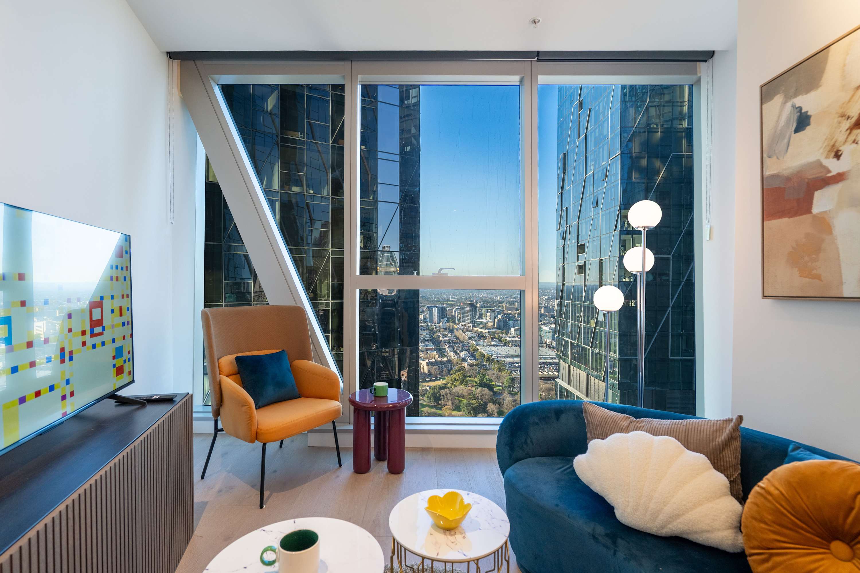 Next to Ritz: Melbourne CBD L51 1B with Pool&Gym - Photo 1