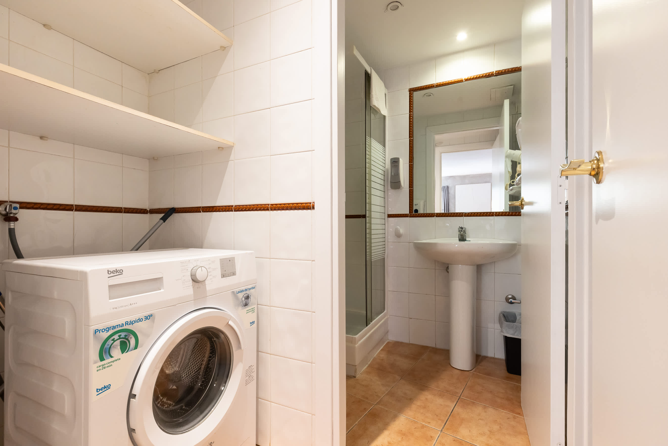 Property thumbnail 8