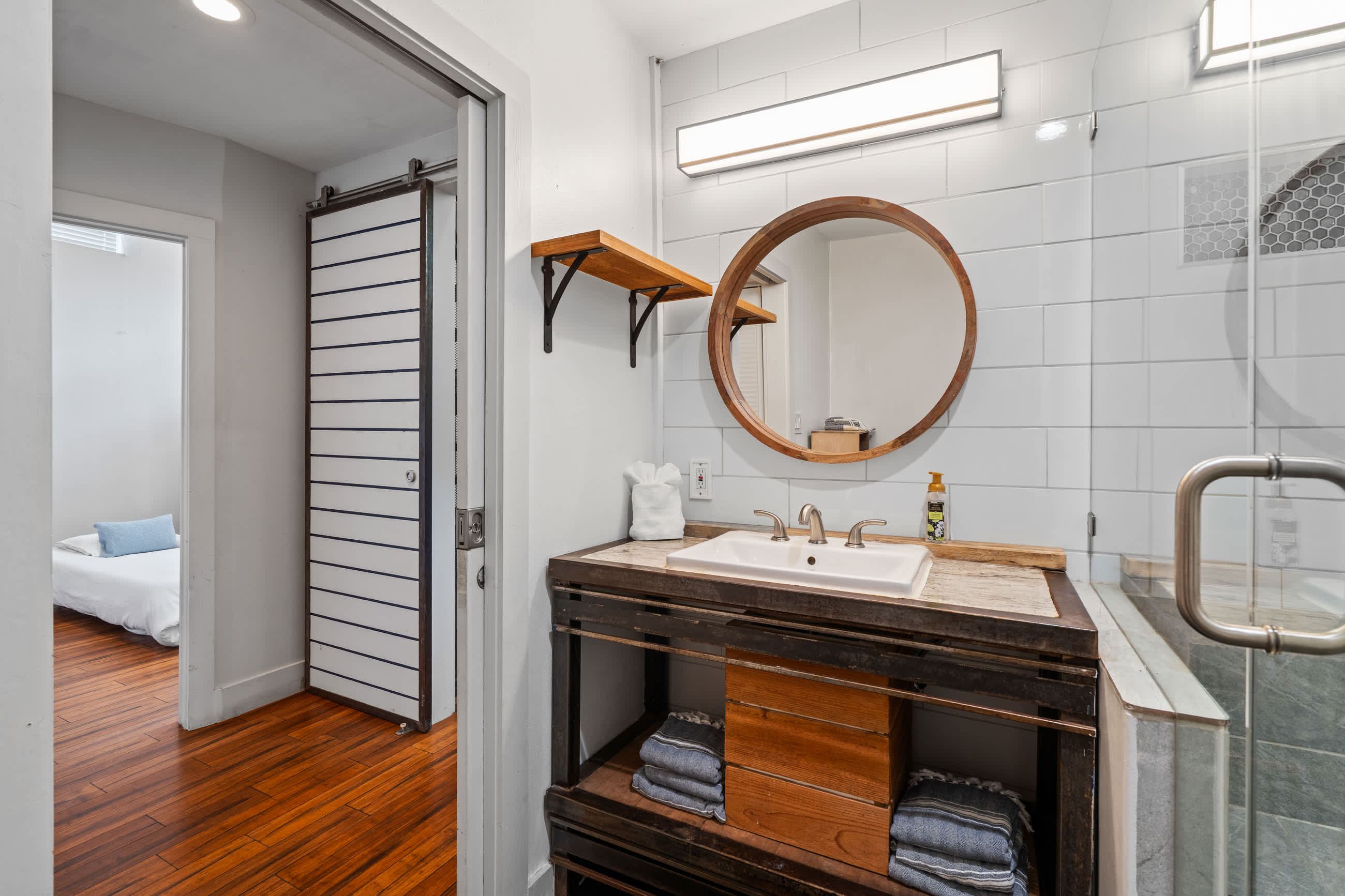 En-suite bathroom with modern standing shower