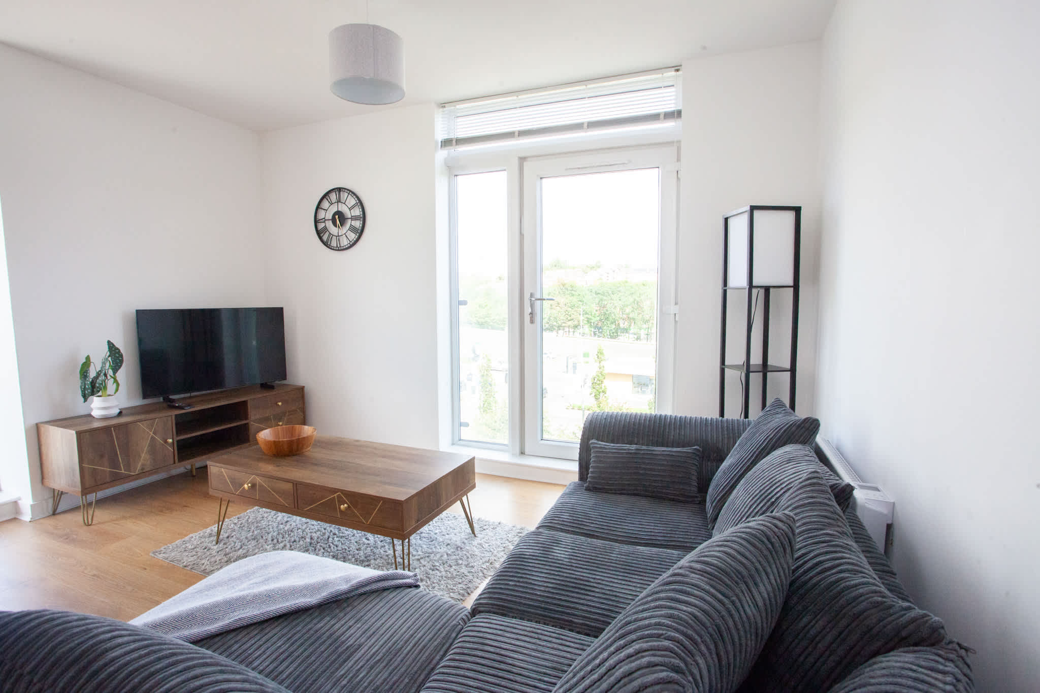 Modern 2 Bedroom Apartment in Glasgow Harbour Terraces 357 G11 6EB - Property image 3 - VivreStays