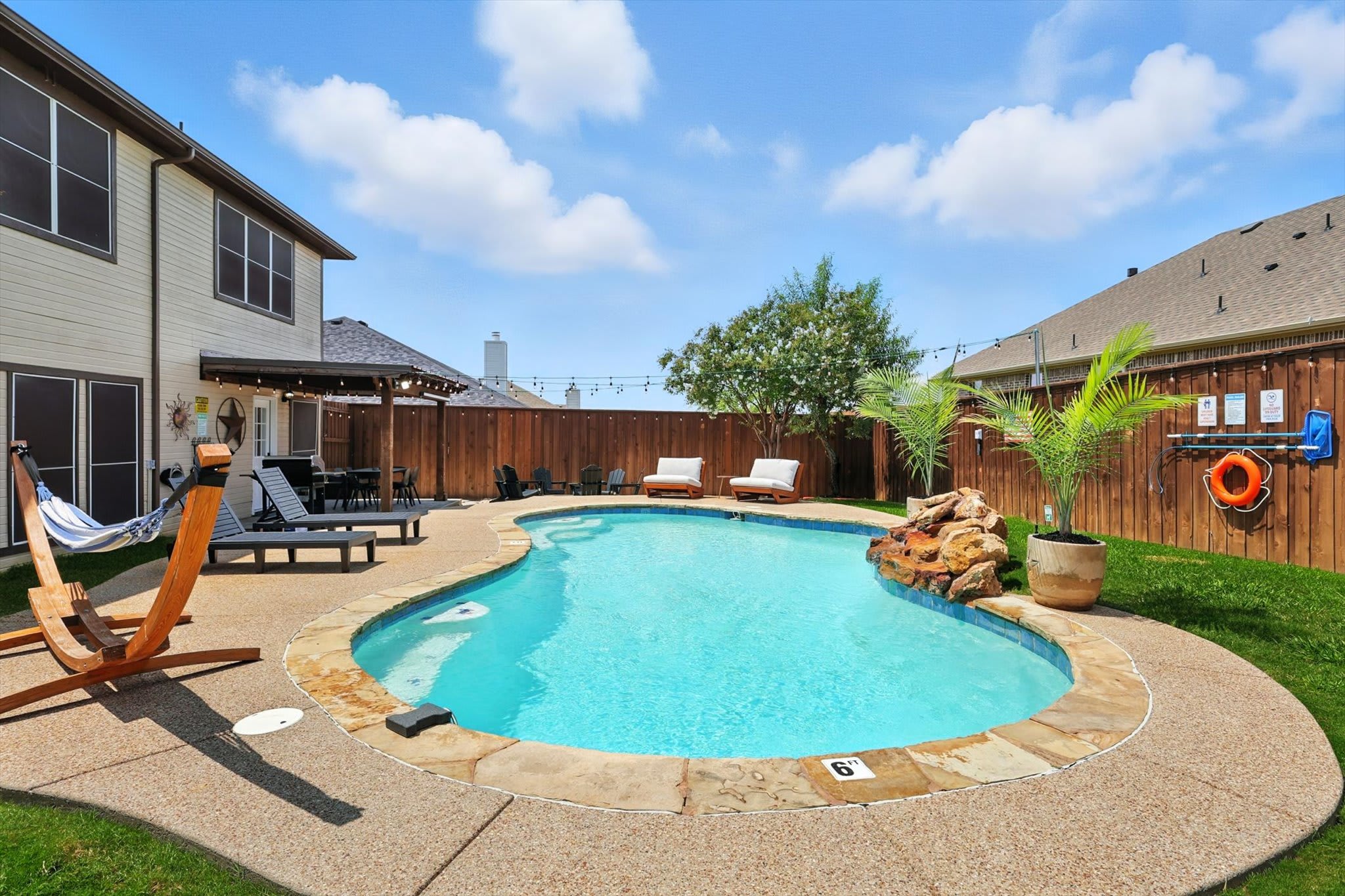 5BD/3BA Pool Oasis – Come Rest, Relax & Recharge — Burleson, TX — vacation rental
