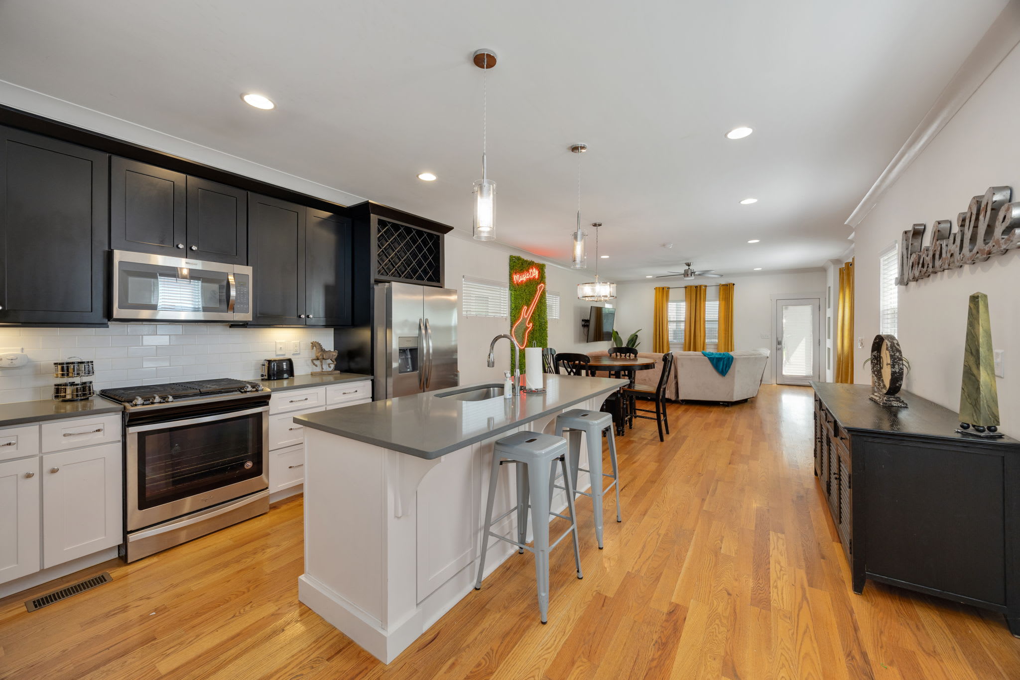 Designer Nashville Home | Near DT | 3BR Sleeps 10