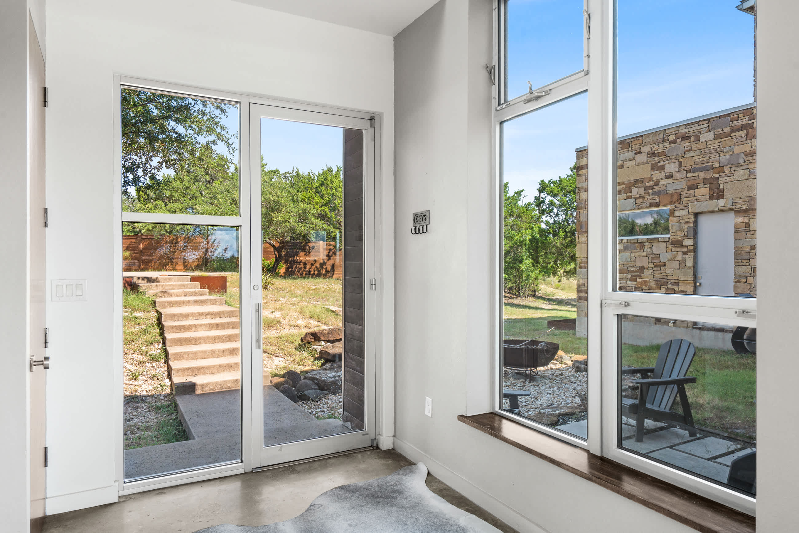 Luxury Hilltop Retreat w Scenic Views Swim Spa | Photo 23