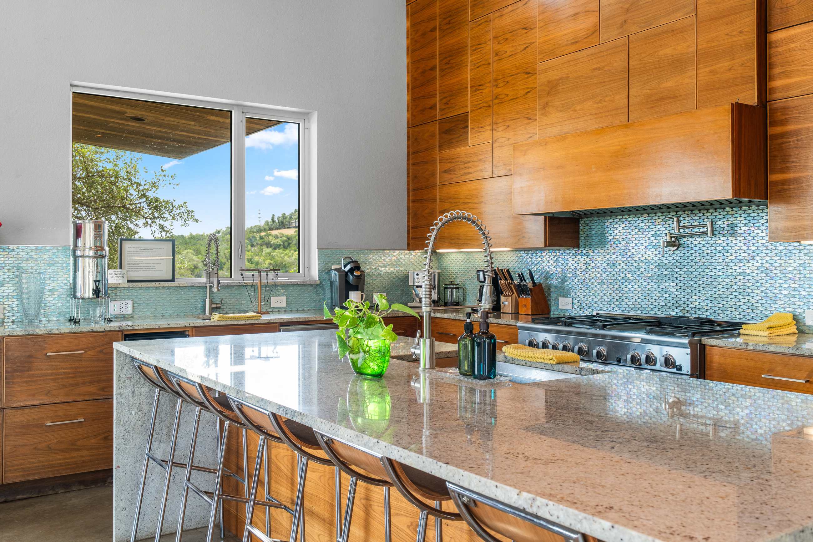 Luxury Hilltop Retreat w Scenic Views Swim Spa | Photo 39