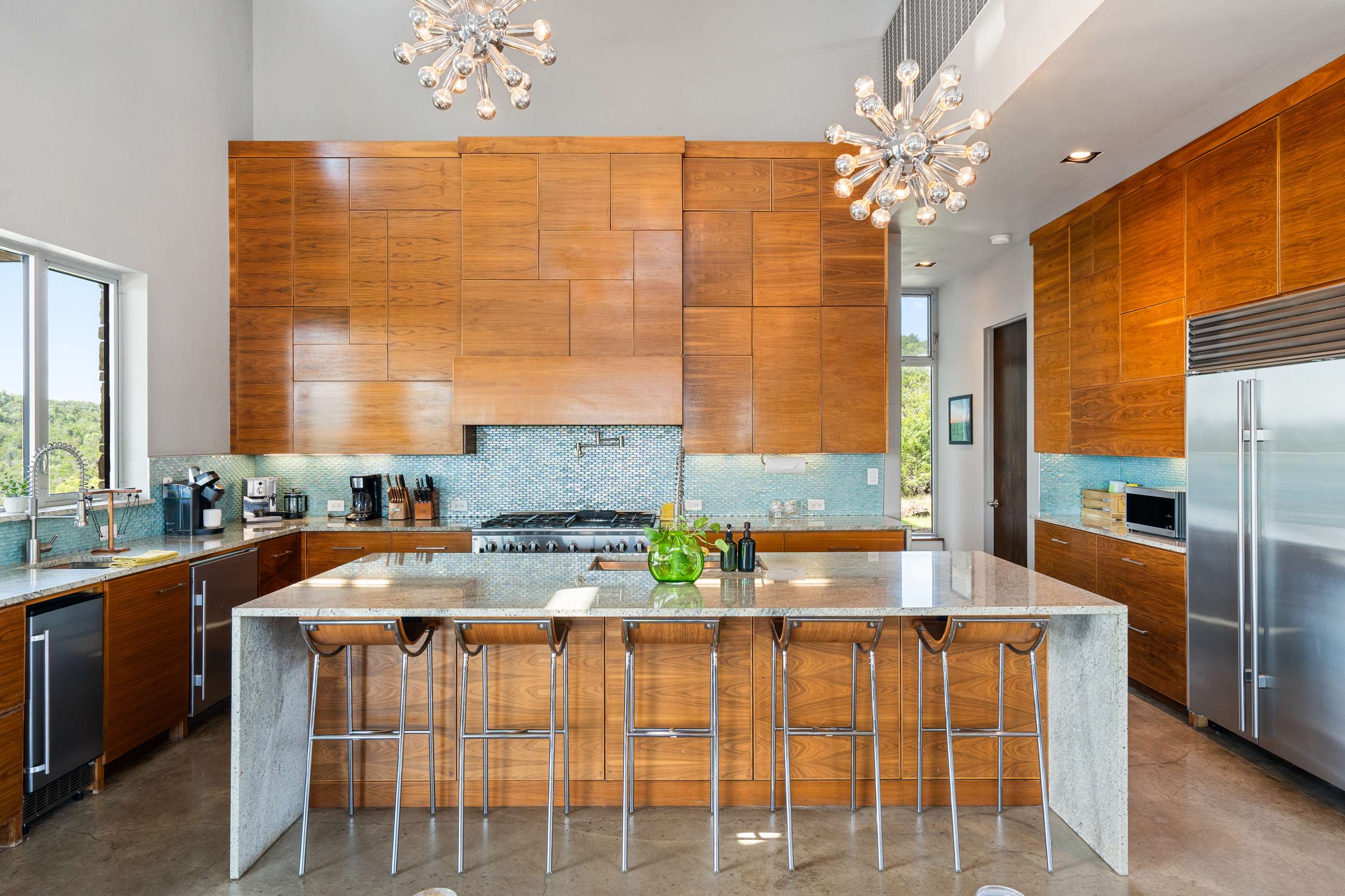 Luxury Hilltop Retreat w Scenic Views Swim Spa | Photo 38