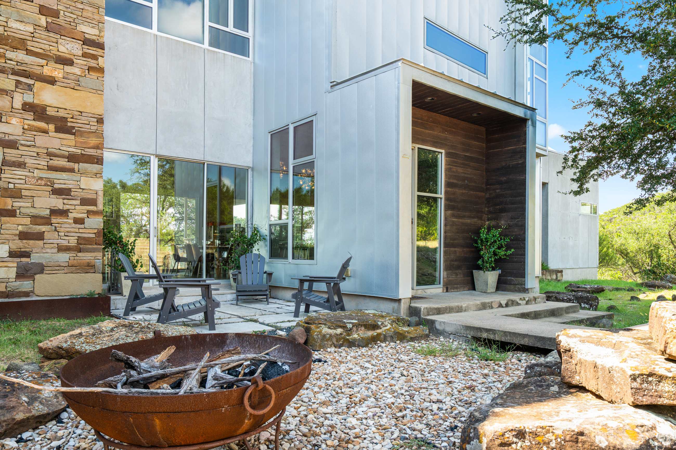 Luxury Hilltop Retreat w Scenic Views Swim Spa | Photo 31