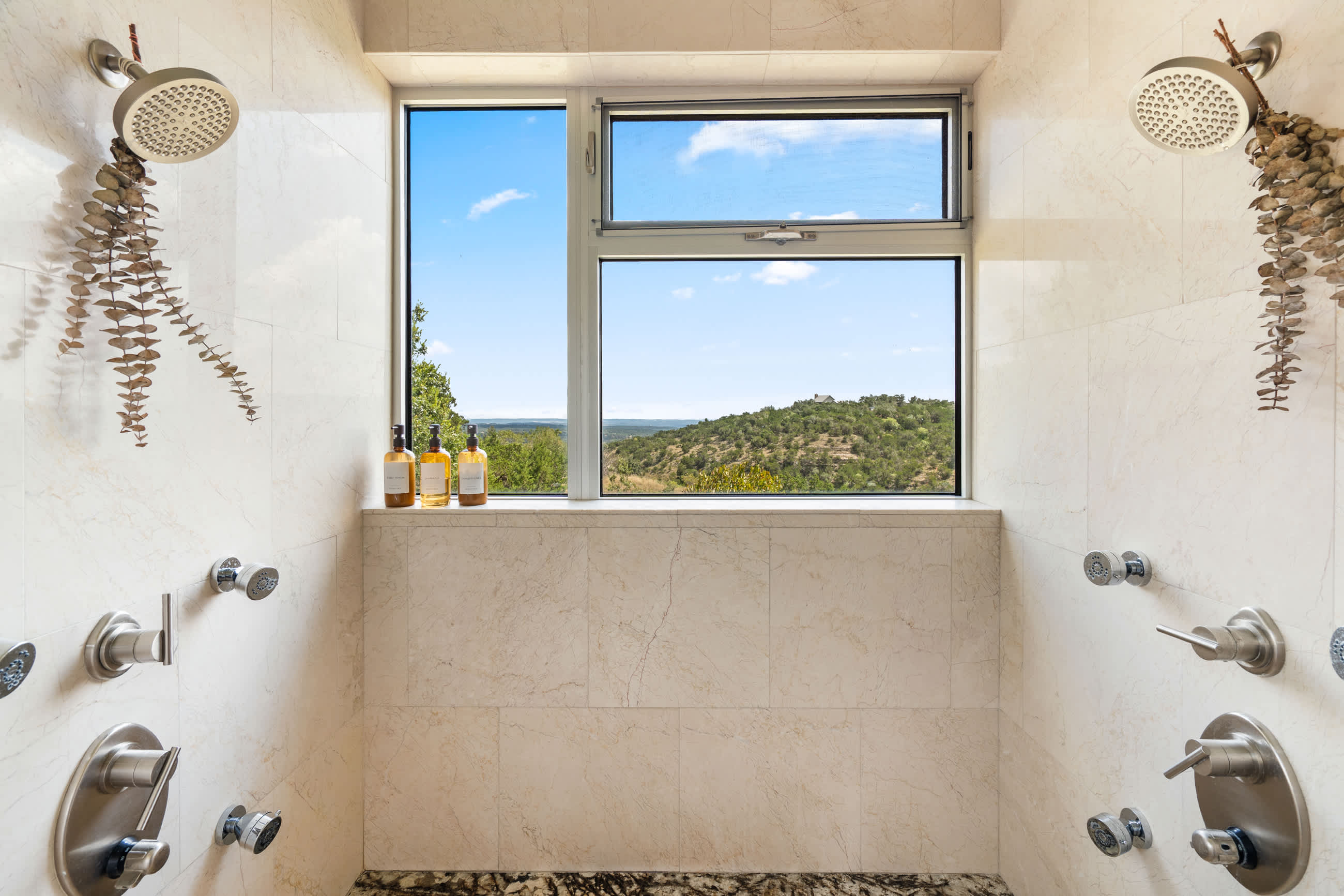 Luxury Hilltop Retreat w Scenic Views Swim Spa | Photo 69