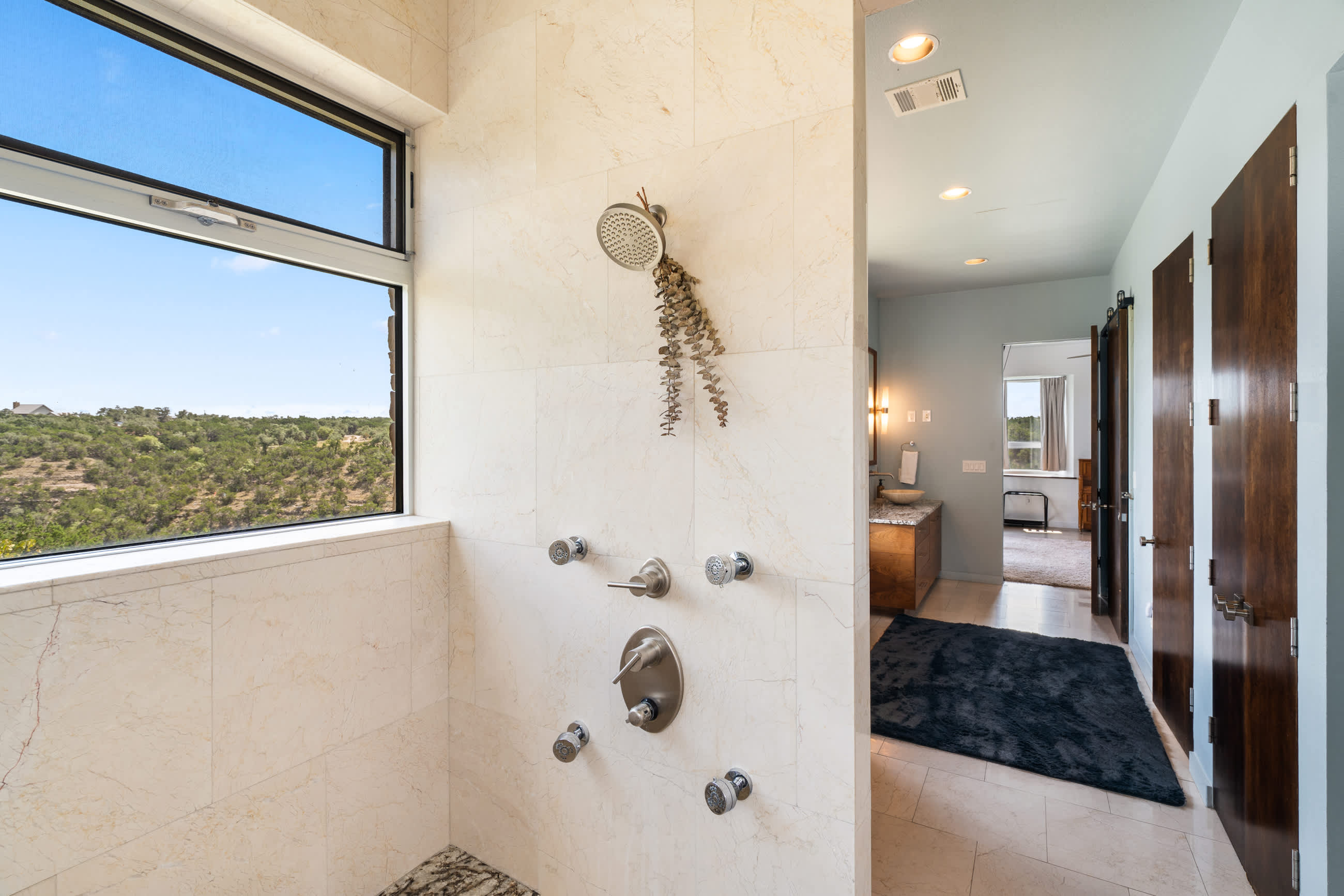 Luxury Hilltop Retreat w Scenic Views Swim Spa | Photo 70