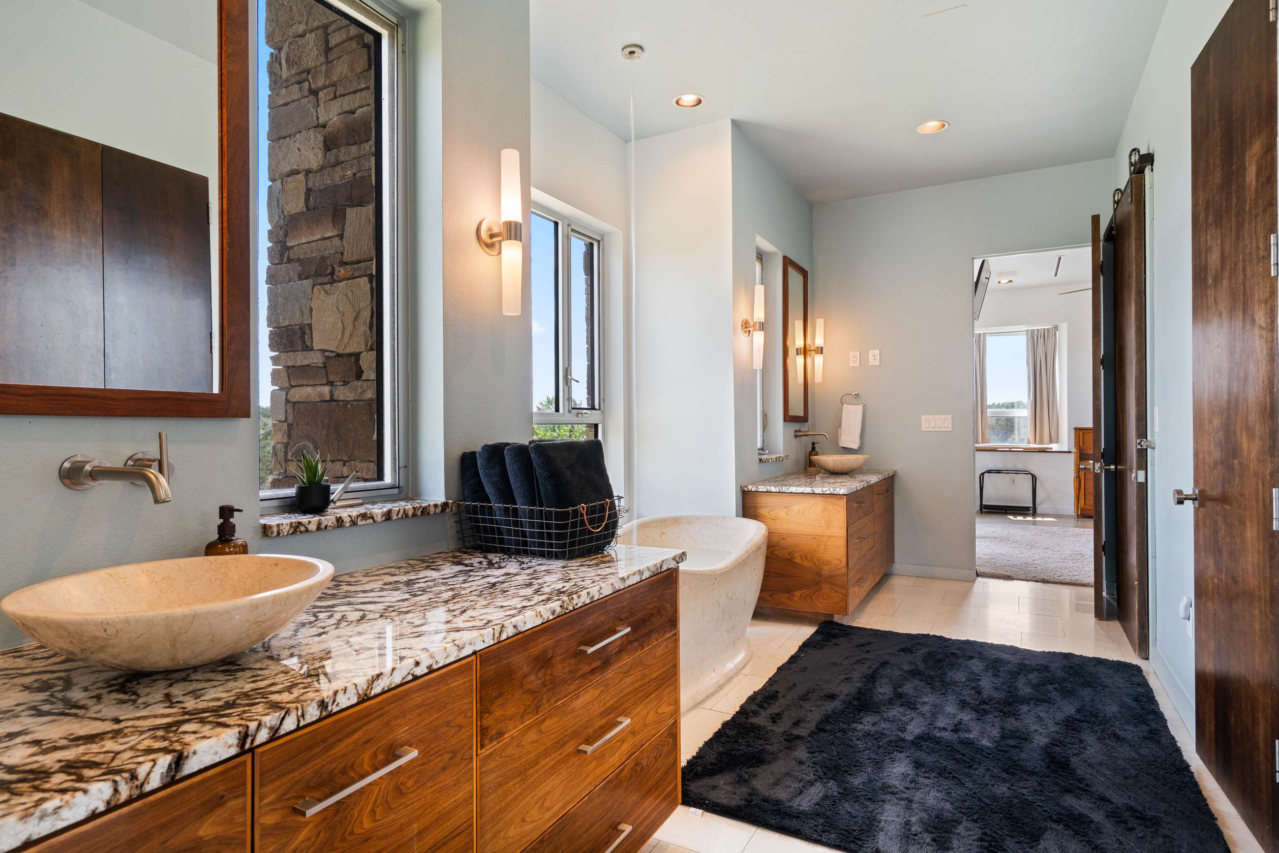 Luxury Hilltop Retreat w Scenic Views Swim Spa | Photo 67