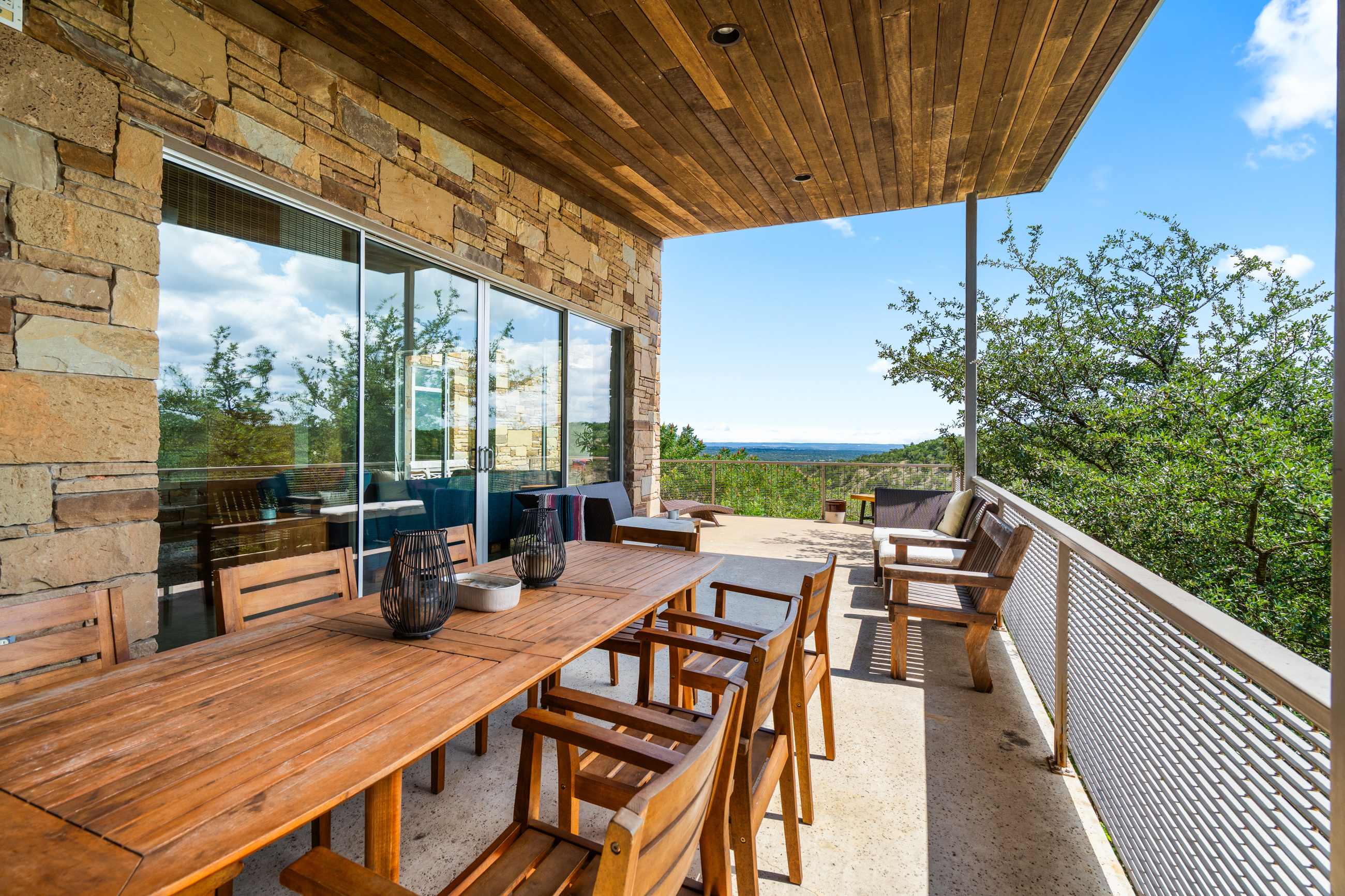 Luxury Hilltop Retreat w Scenic Views Swim Spa | Photo 83