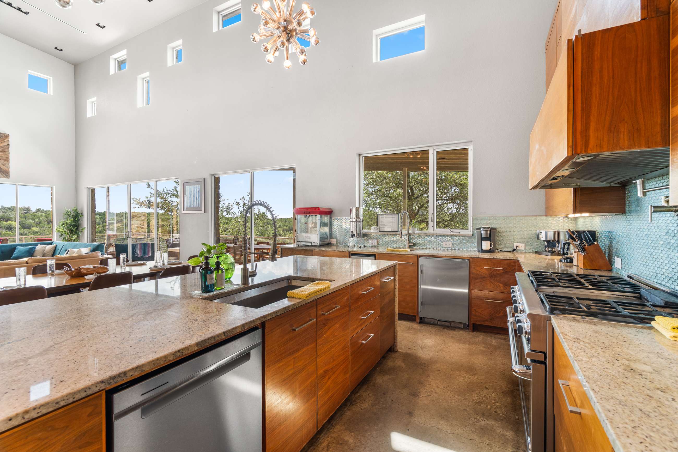 Gorgeous fully equipped kitchen with modern appliances