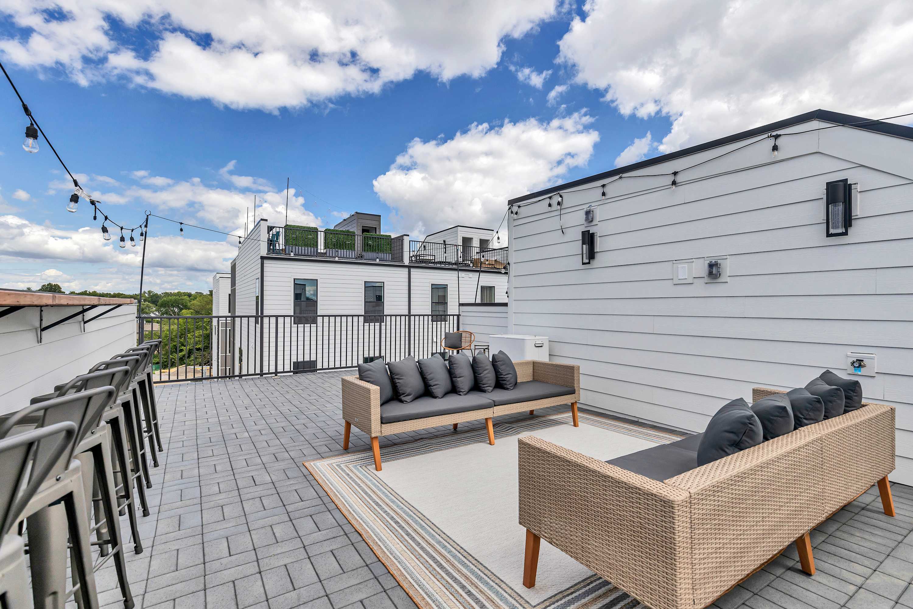 New Nashville Gem | Rooftop & Sleeps 11
