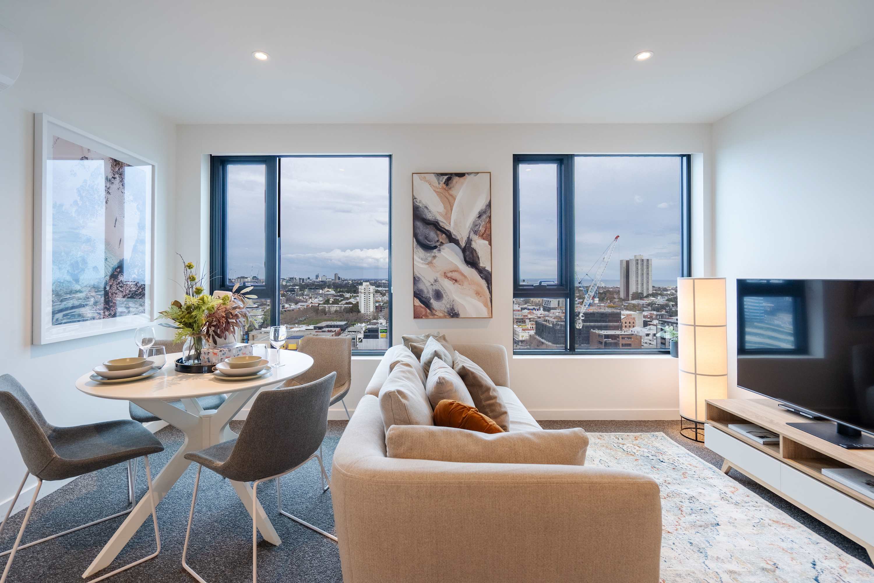 2B Southbank Stay | Pool, Gym, Bay Views - Foto 1