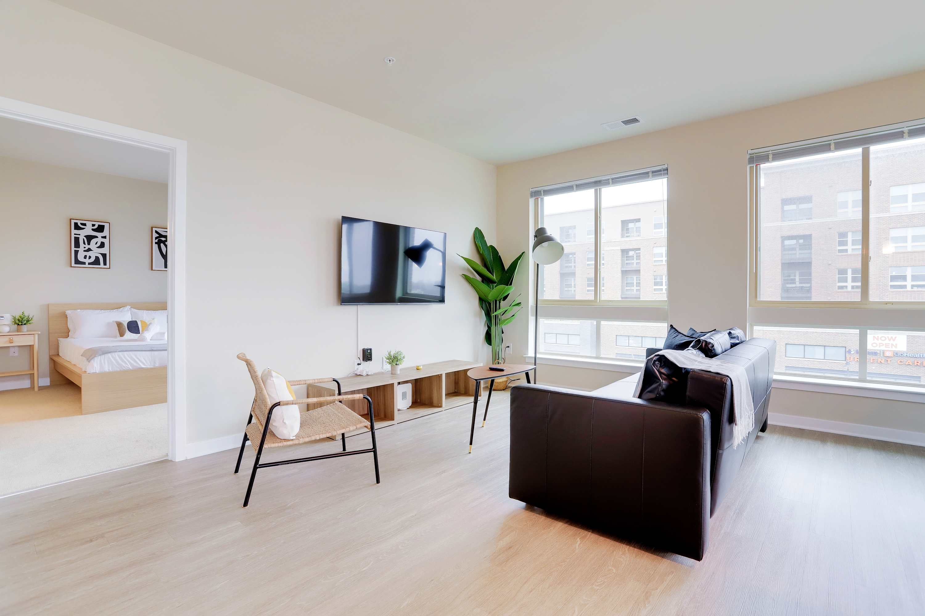 Modern Retreat W Gym & Prime Location - Foto 8