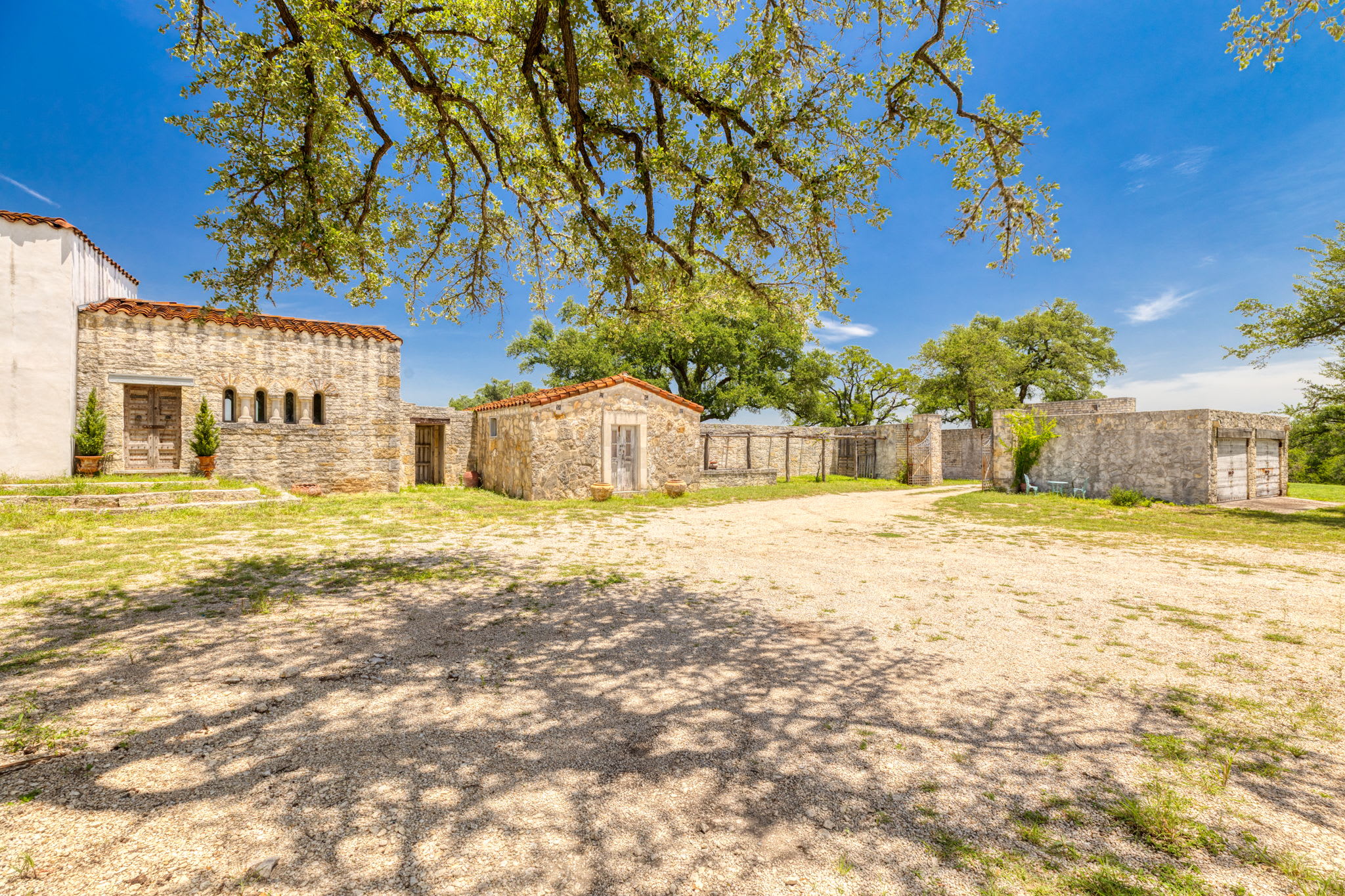 The Farmhouse at Outlaw Run Ranch 4