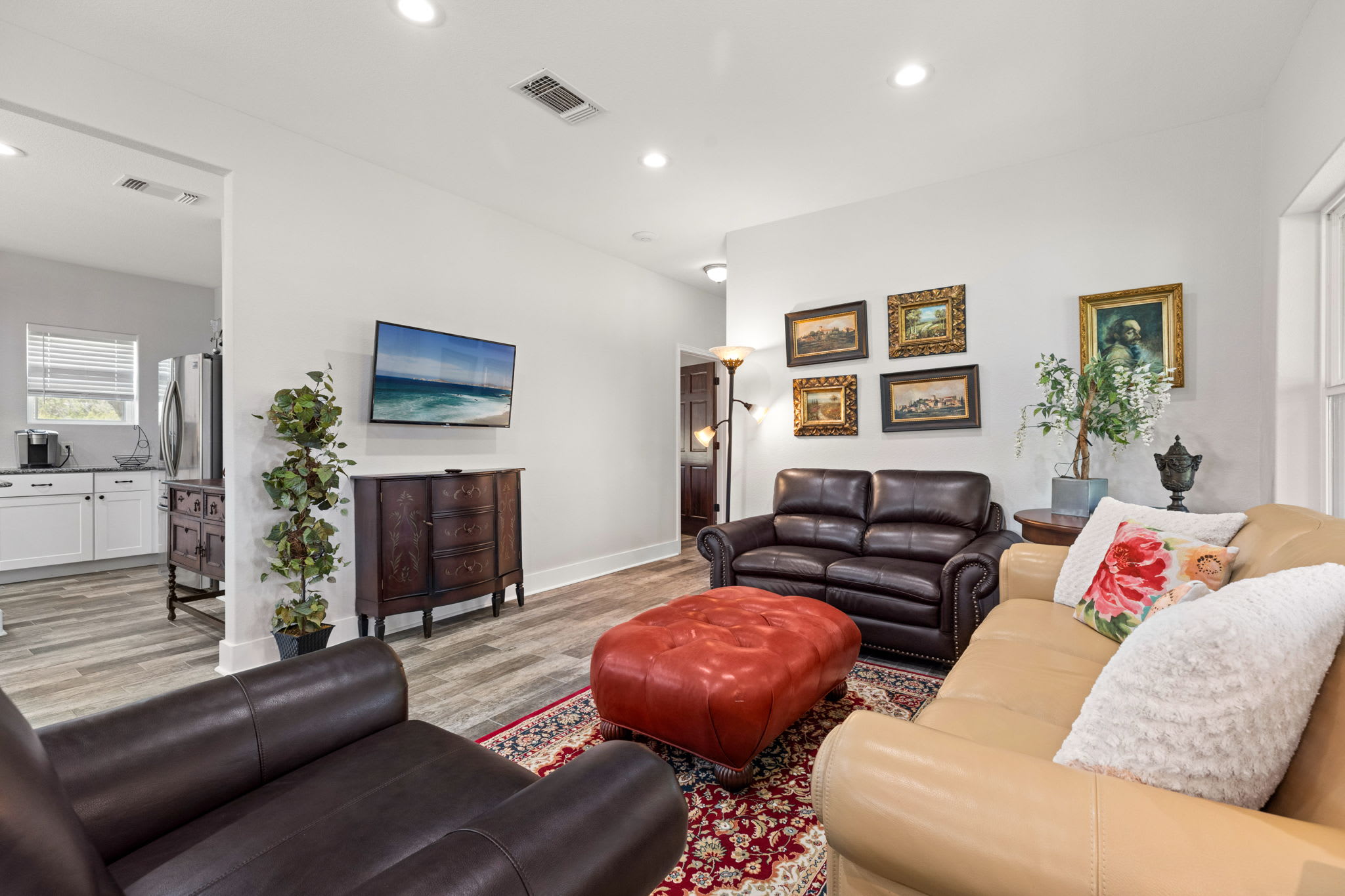 The Farmhouse at Outlaw Run Ranch 10