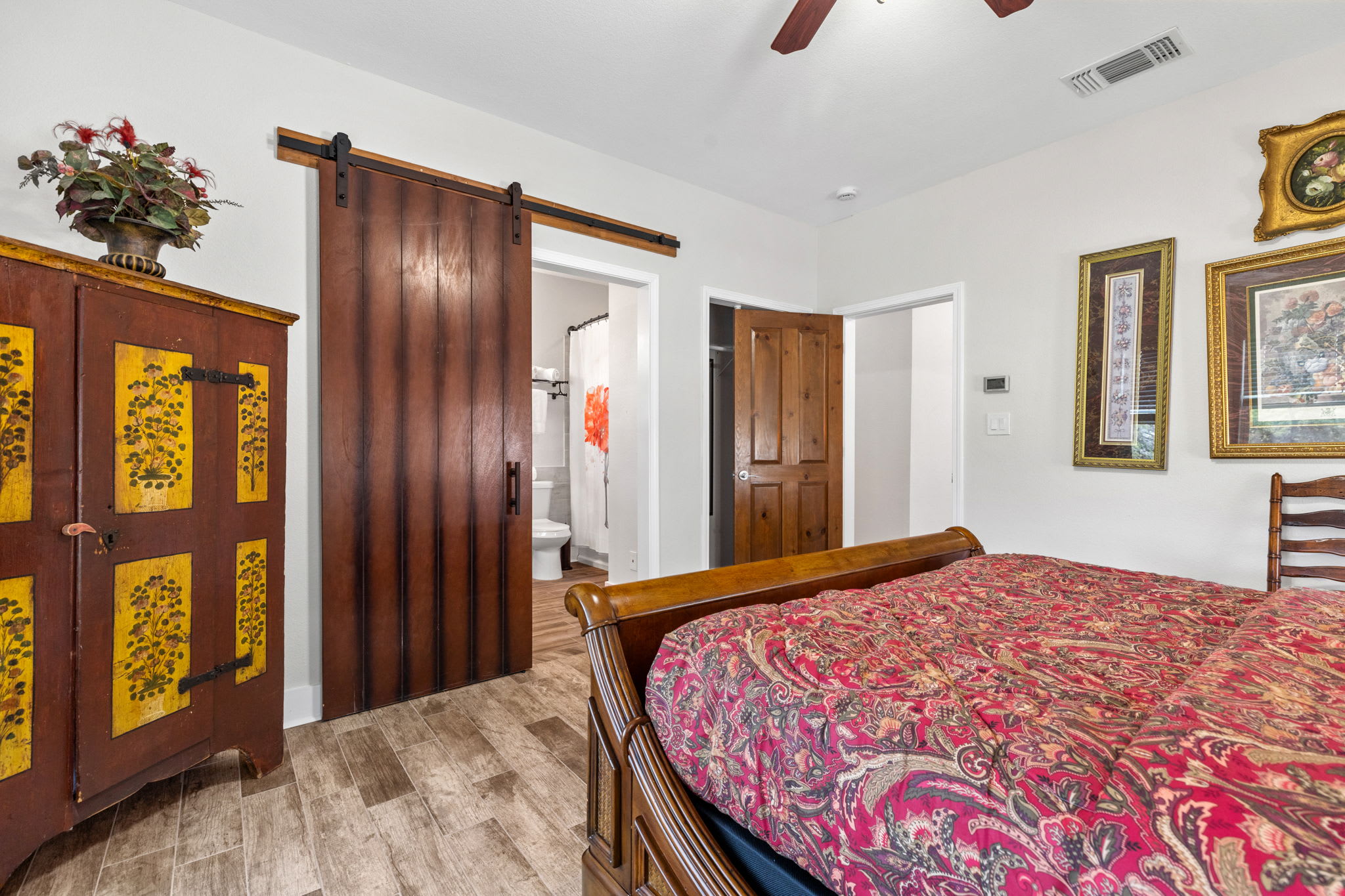 The Farmhouse at Outlaw Run Ranch | Photo 24