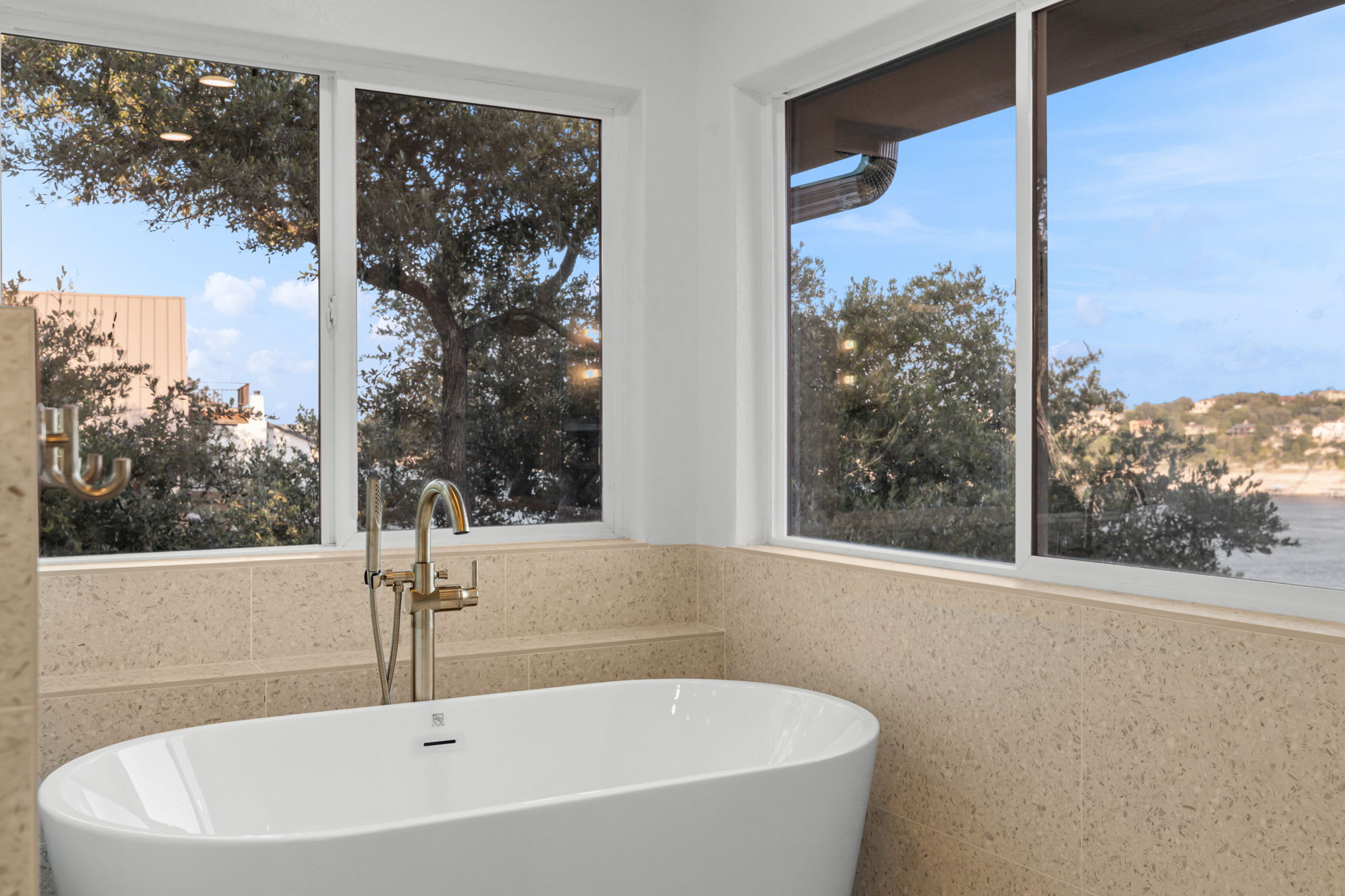 Chasing Summer | Photo 26