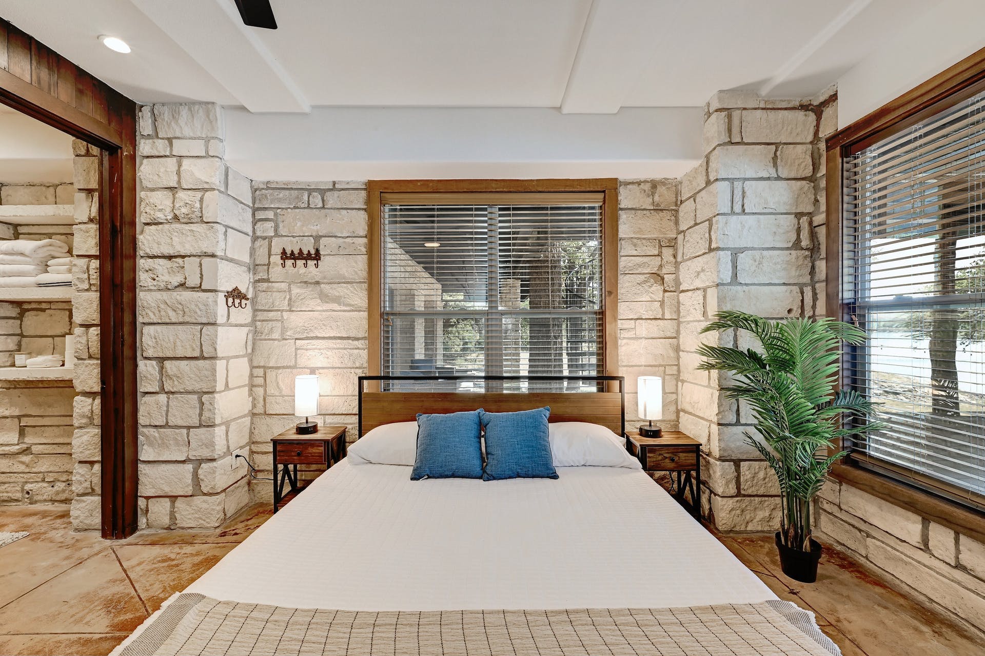 Lake Travis Escape | Photo 22