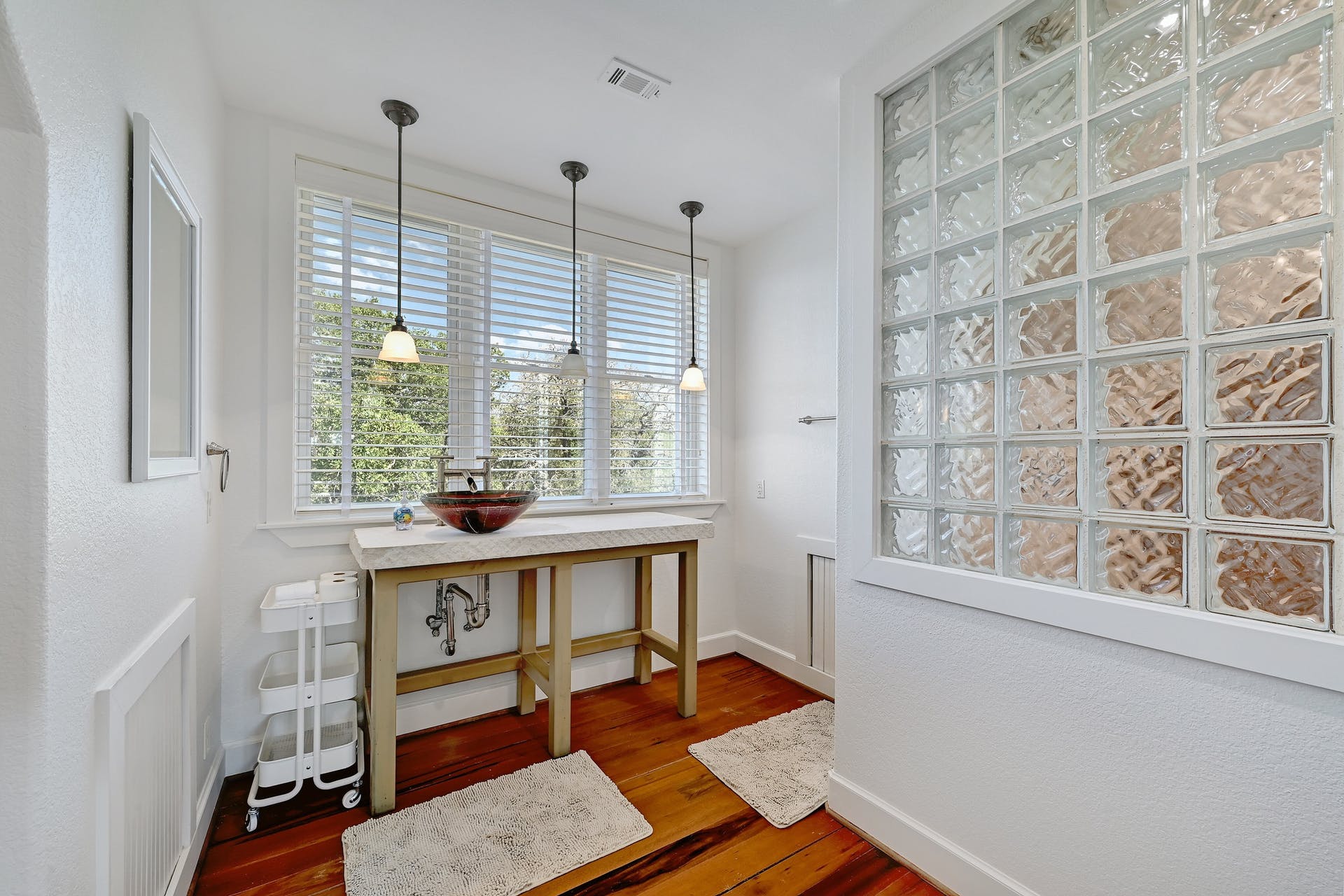 Lake Travis Escape | Photo 27