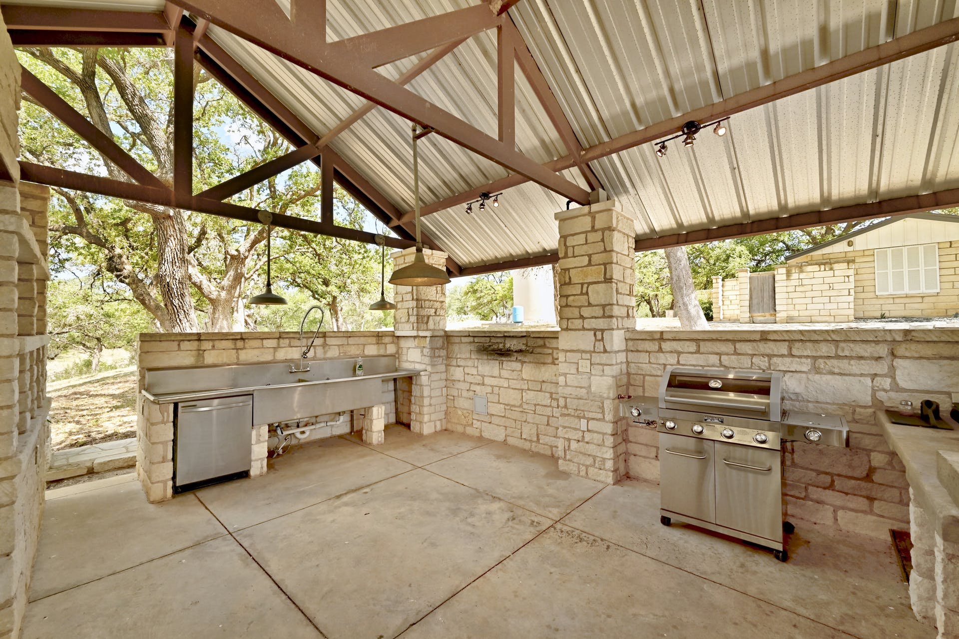 Lake Travis Escape | Photo 41