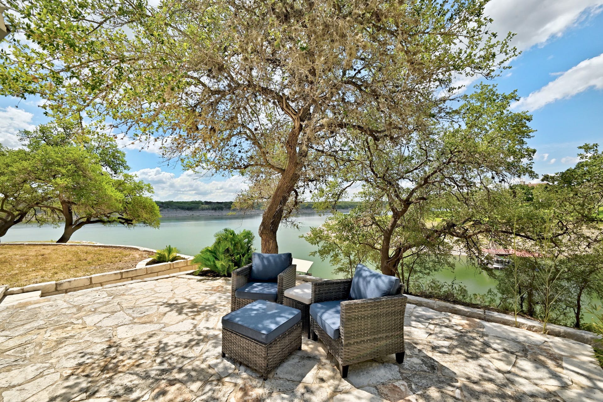 Lake Travis Escape | Photo 40