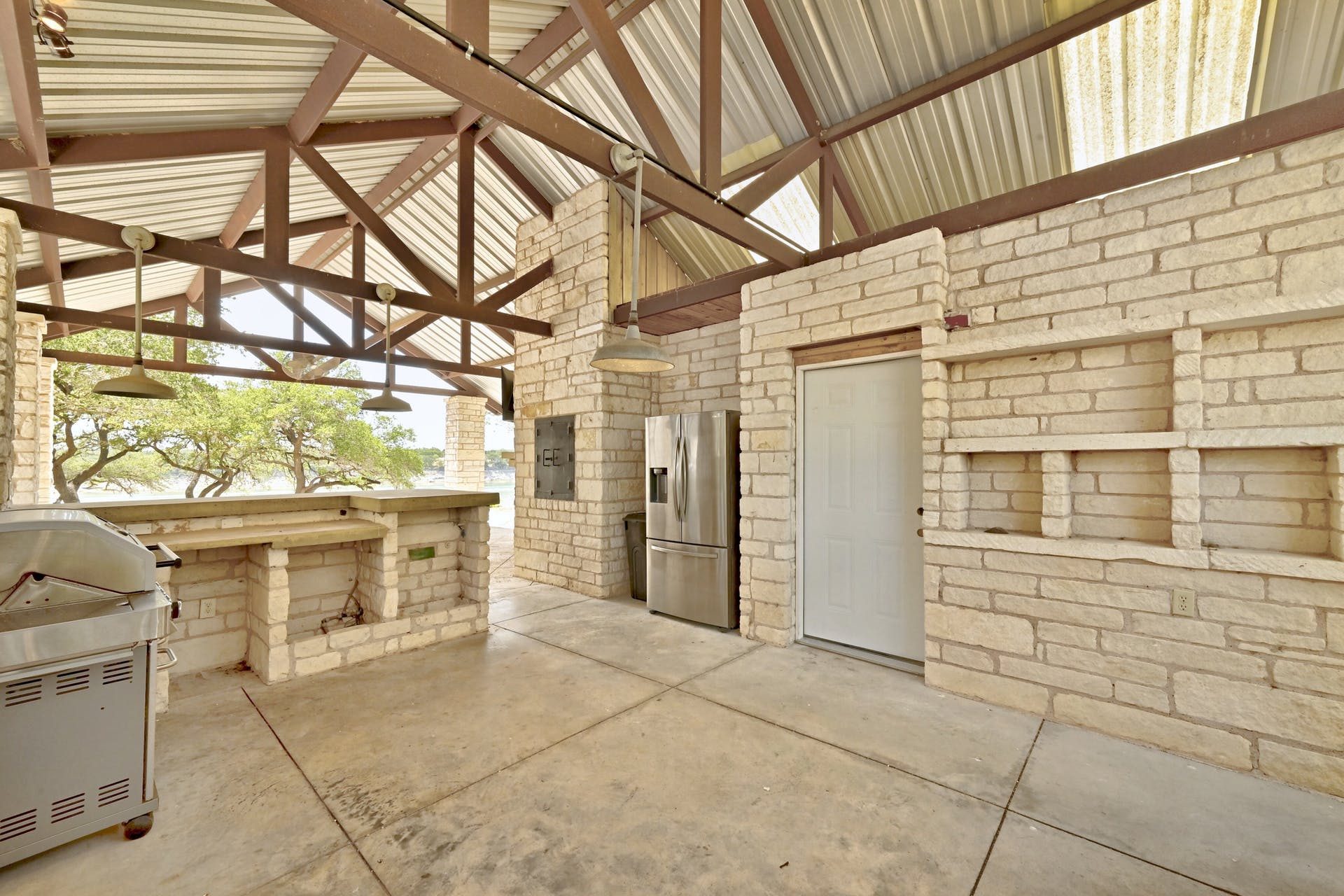 Lake Travis Escape | Photo 42