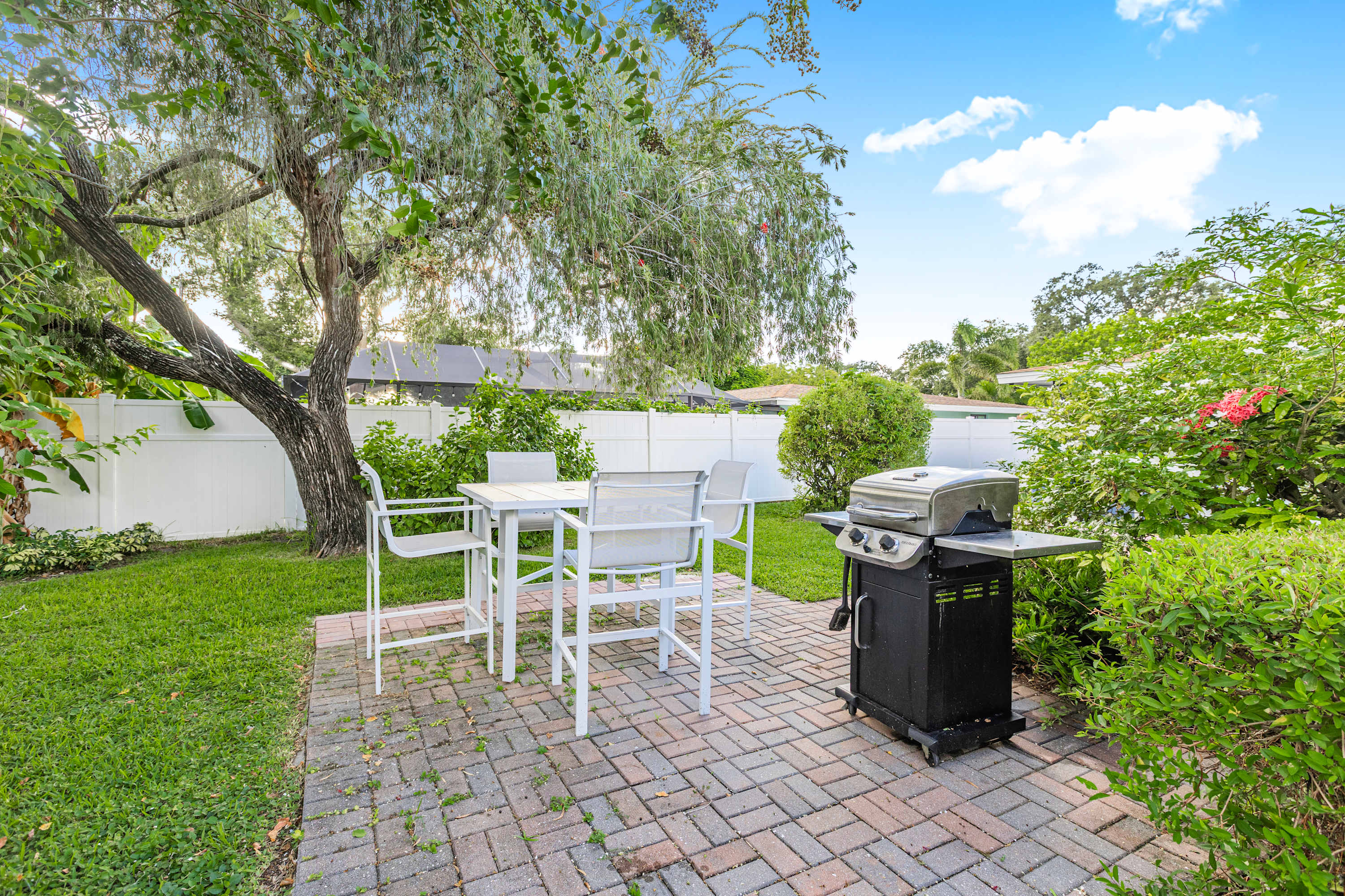 Tranquil Pool Home Near Siesta Key