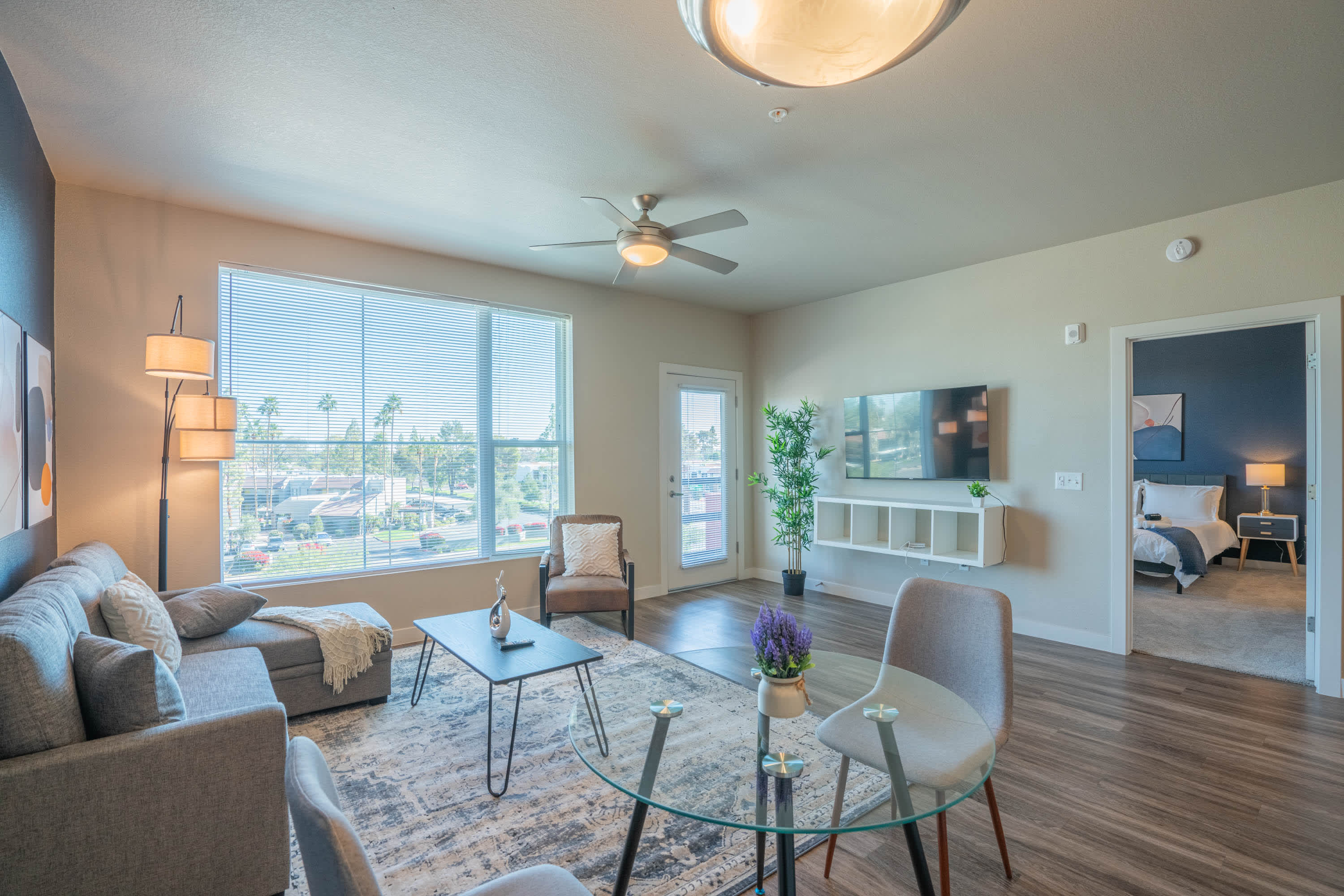 Trendy Oasis With Pool And Gym - Cozy Urban Escape - Tempe