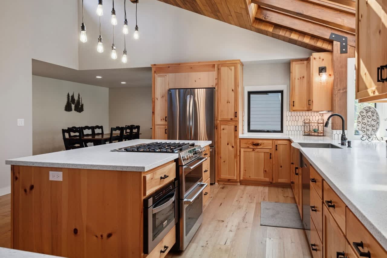 On Golf Course, Game Room, Hot Tub | The 19th Hole