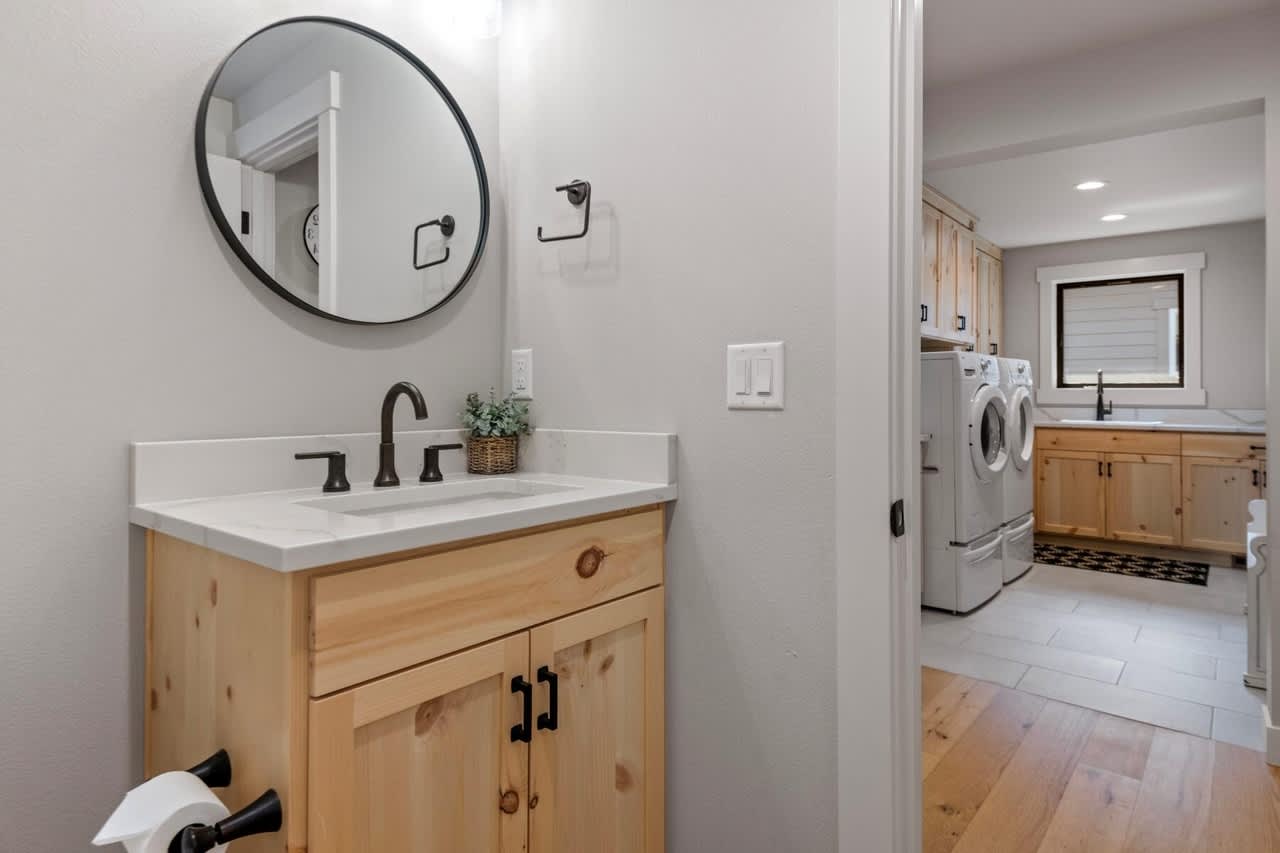 On Golf Course, Game Room, Hot Tub | The 19th Hole