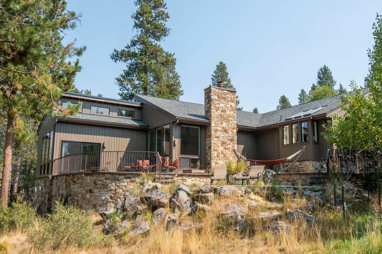 On Golf Course, Game Room, Hot Tub | The 19th Hole