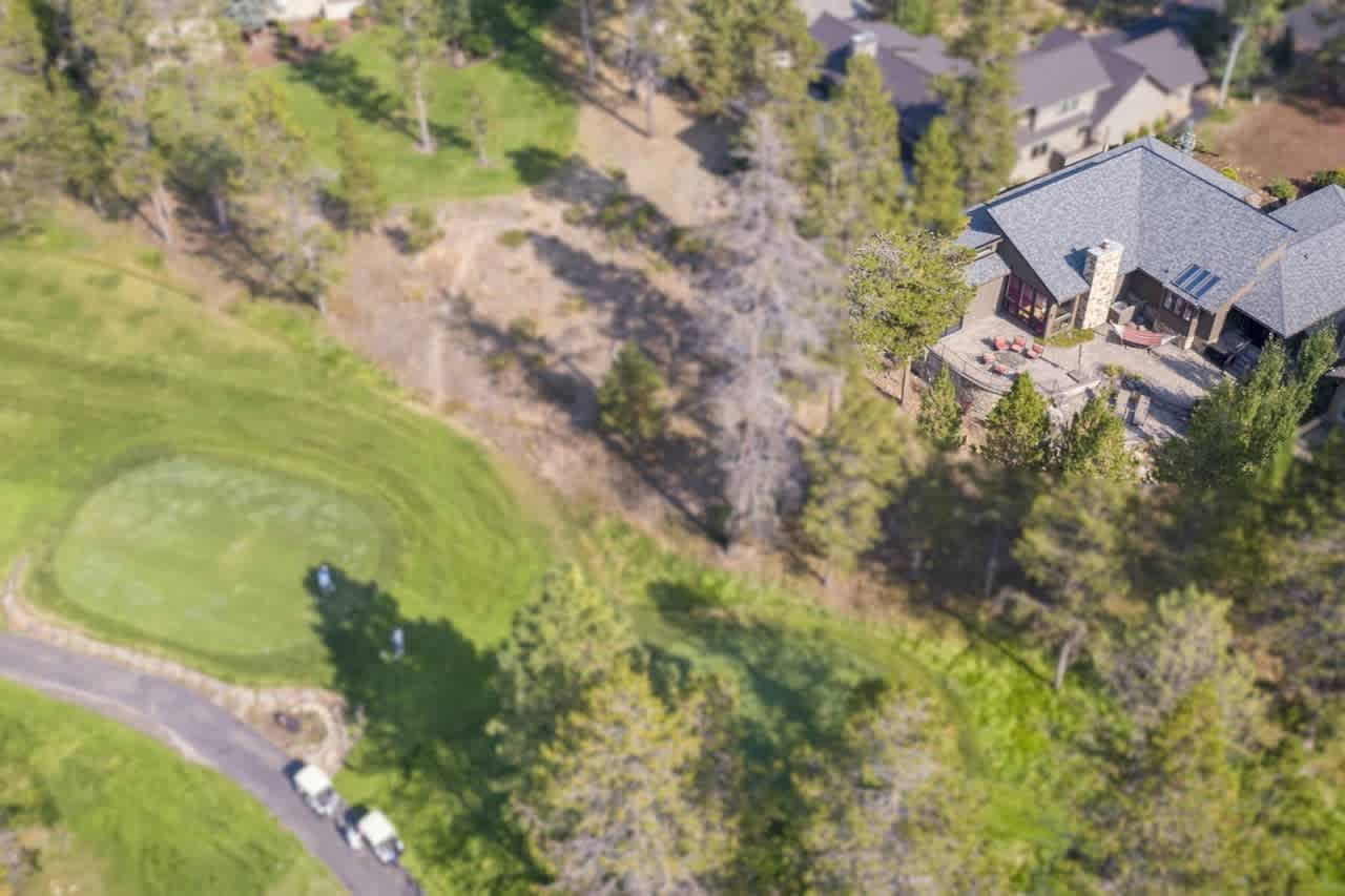 On Golf Course, Game Room, Hot Tub | The 19th Hole