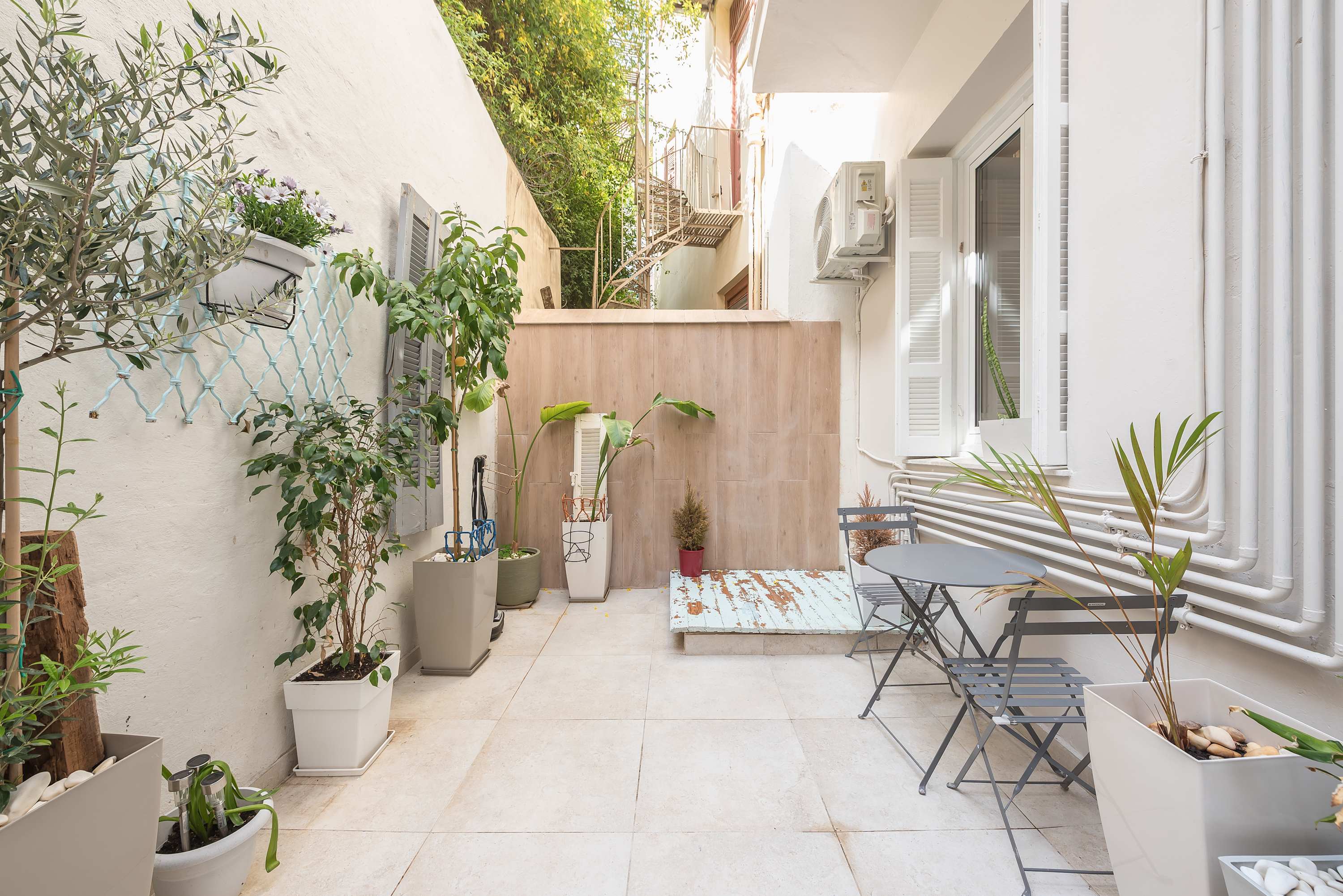 O&O Group – Stunning Design 1BR | Secret Garden