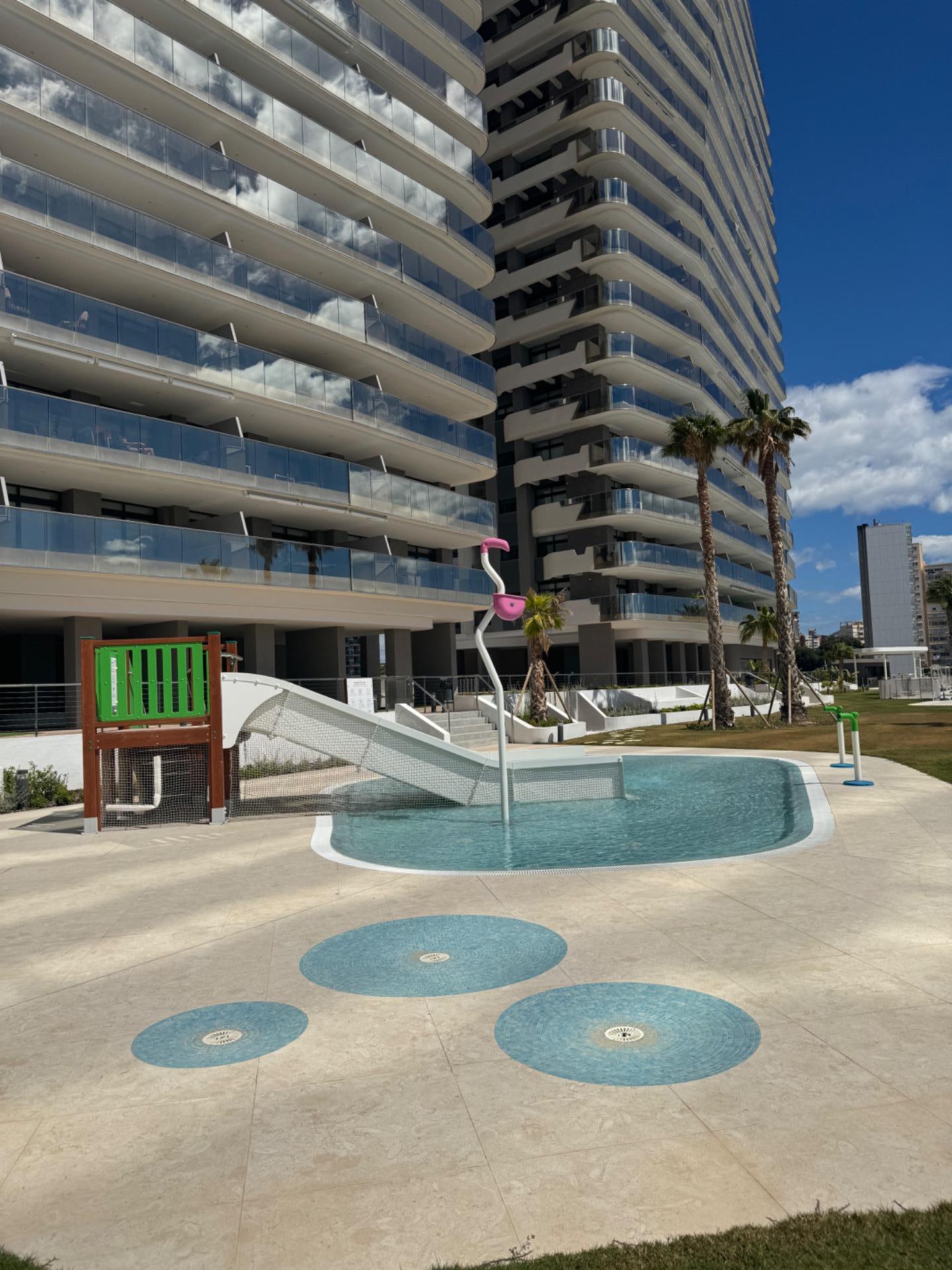 Av. República Argentina, 17, 1 1, 03502 Benidorm, Alicante, Spain