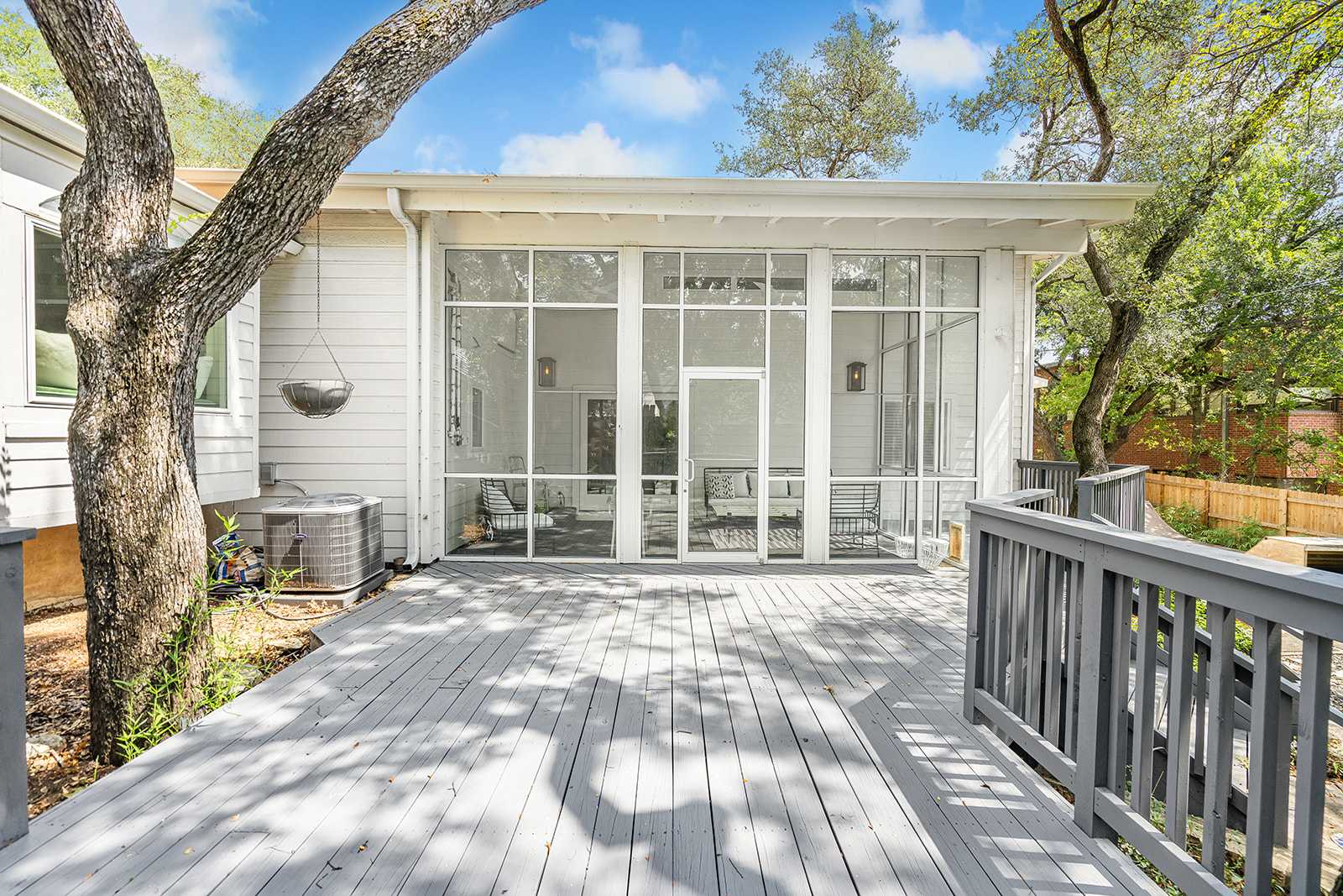 Central Austin, Game Room & Yard | Austin PlayPad