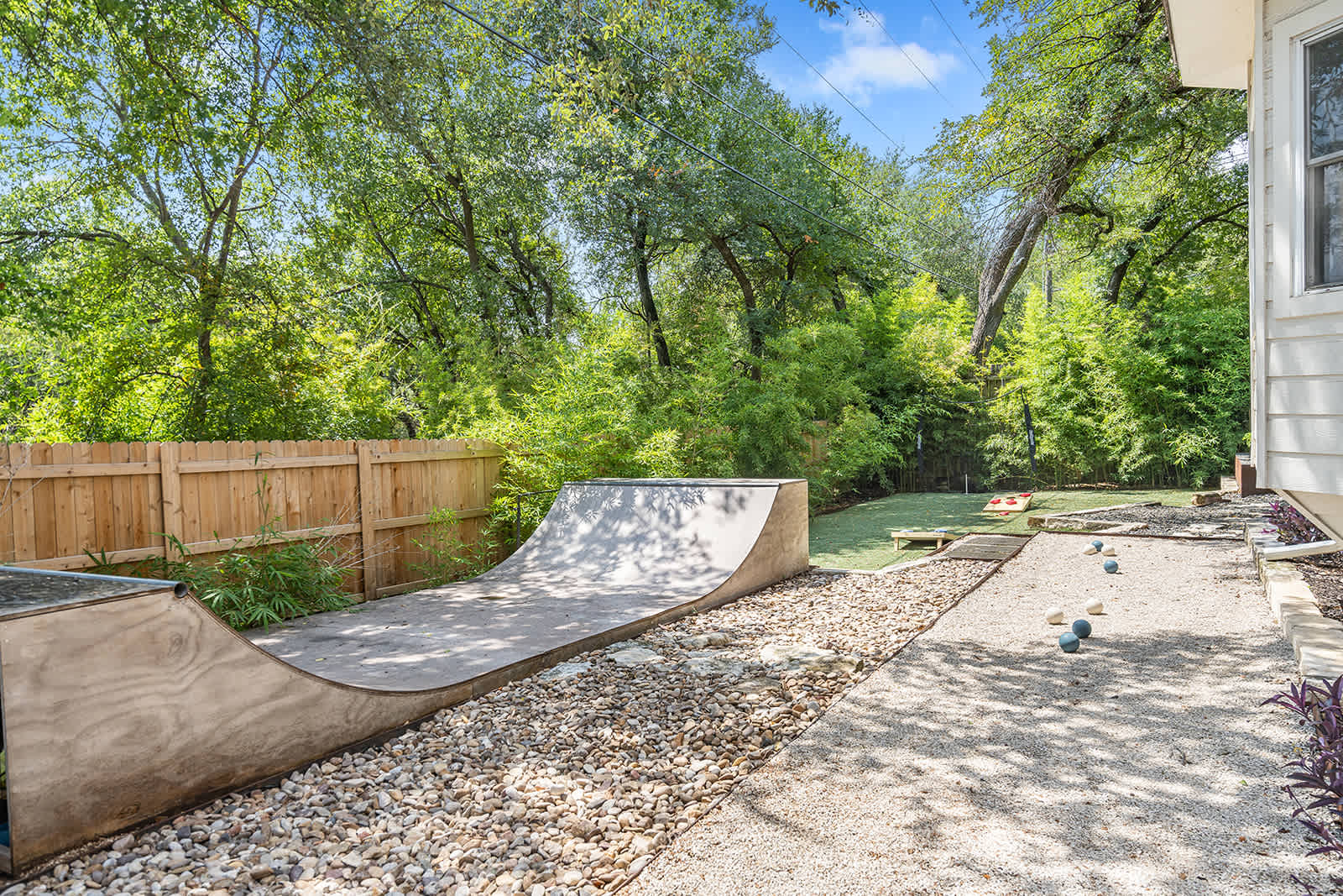 Central Austin, Game Room & Yard | Austin PlayPad