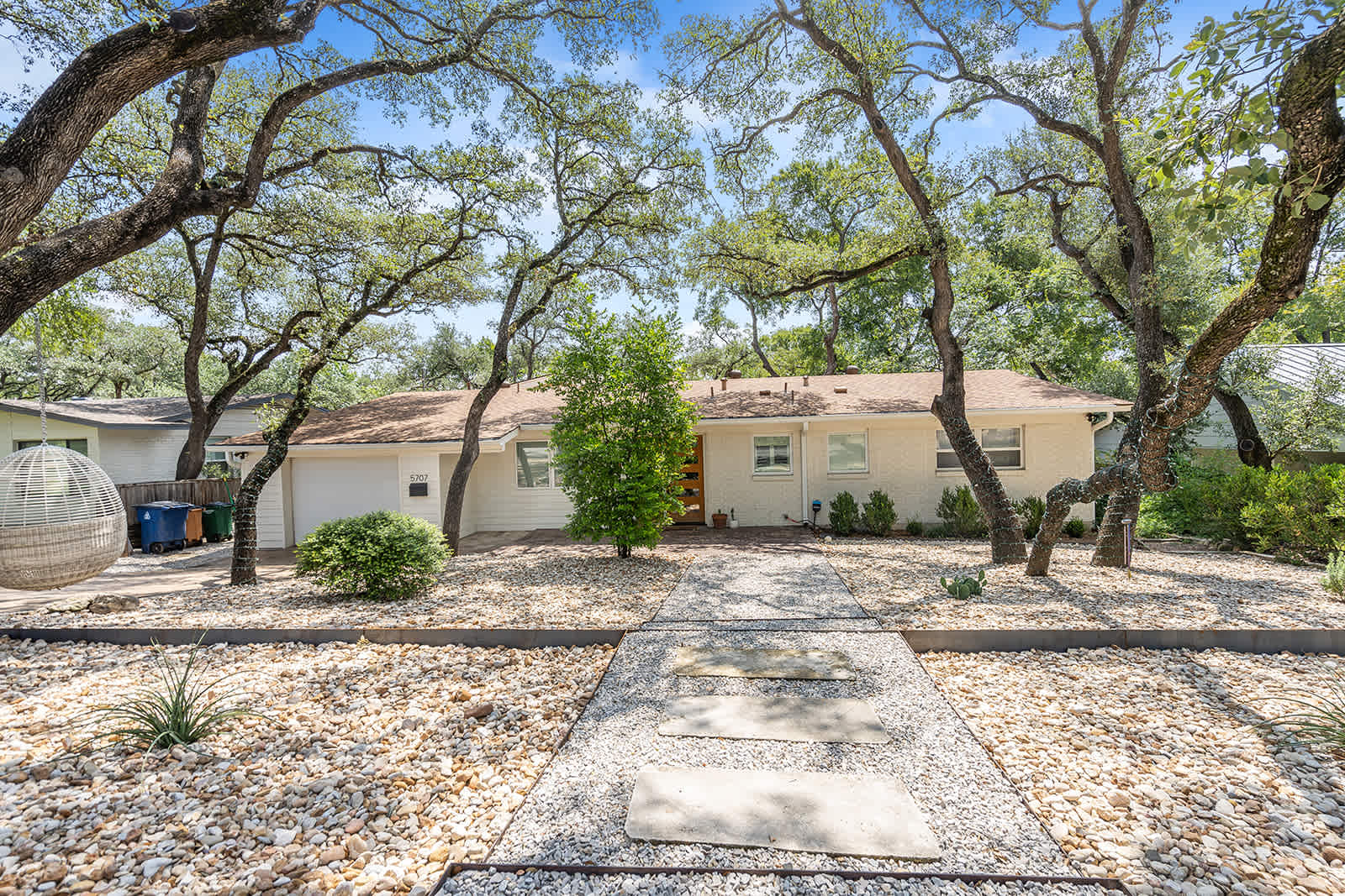 Central Austin, Game Room & Yard | Austin PlayPad