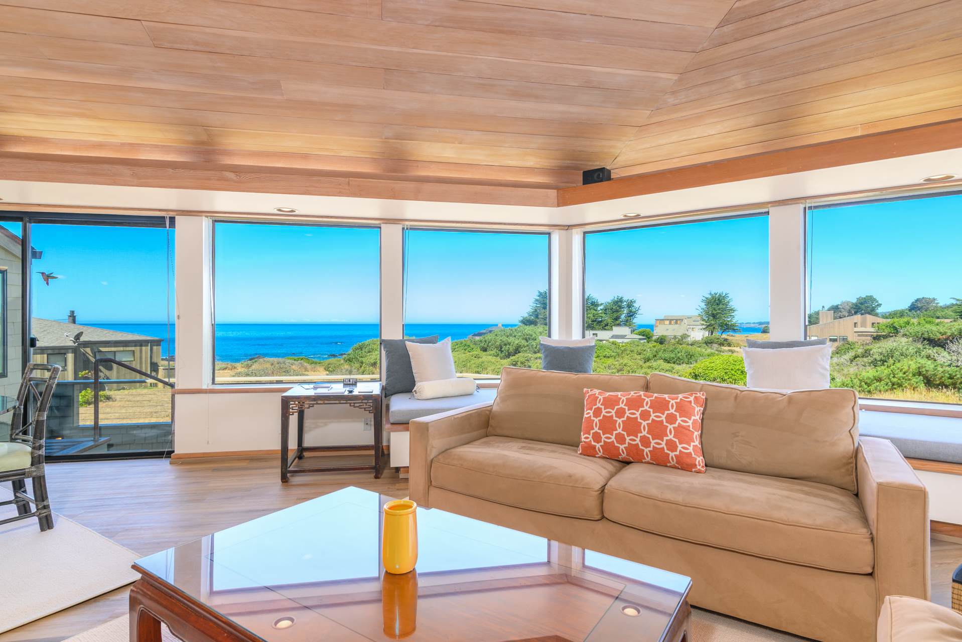 2BR + Loft w/Ocean Views, EV Charging + BBQ Grill!