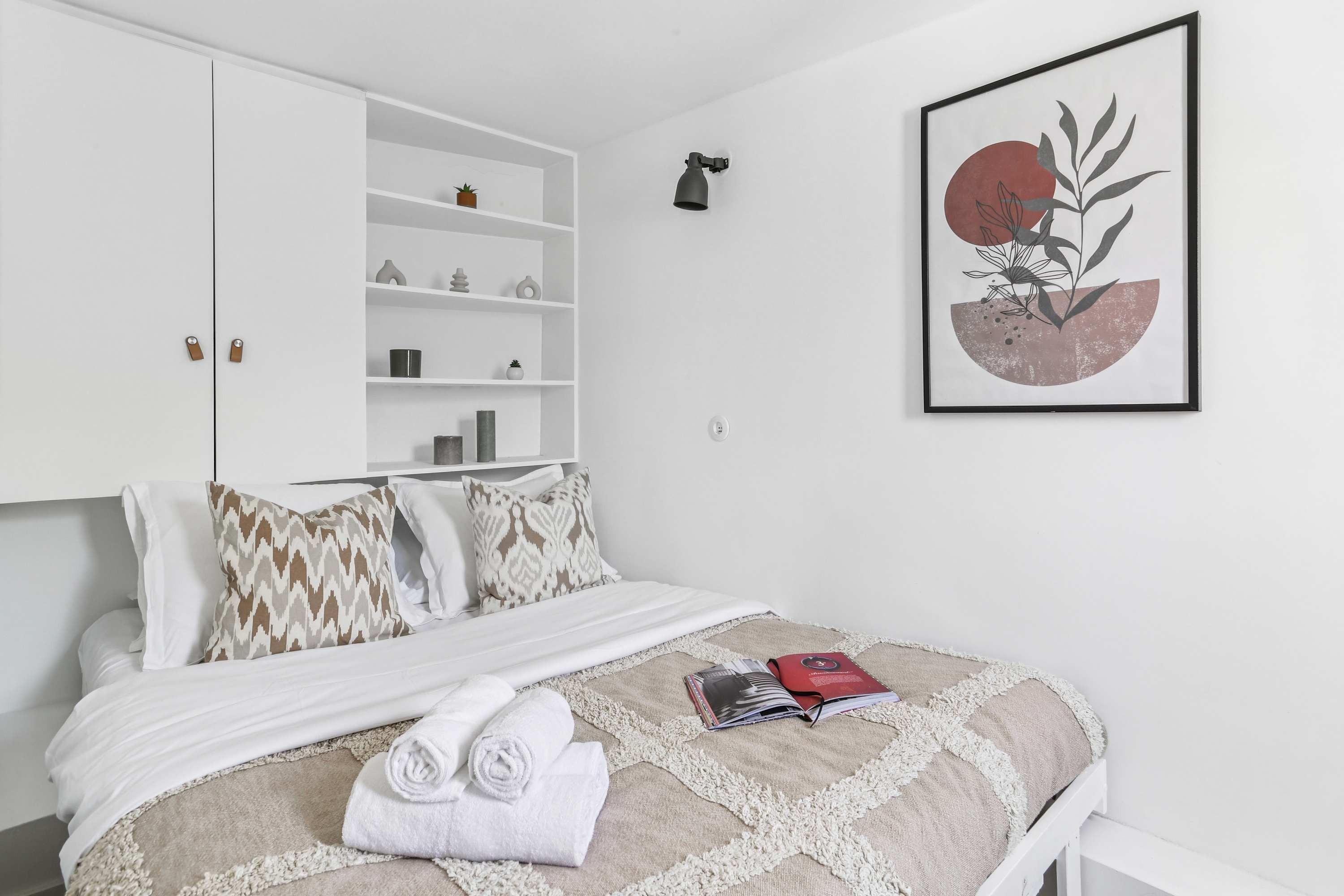 Stylish 1BR Flat near Place de la Republique