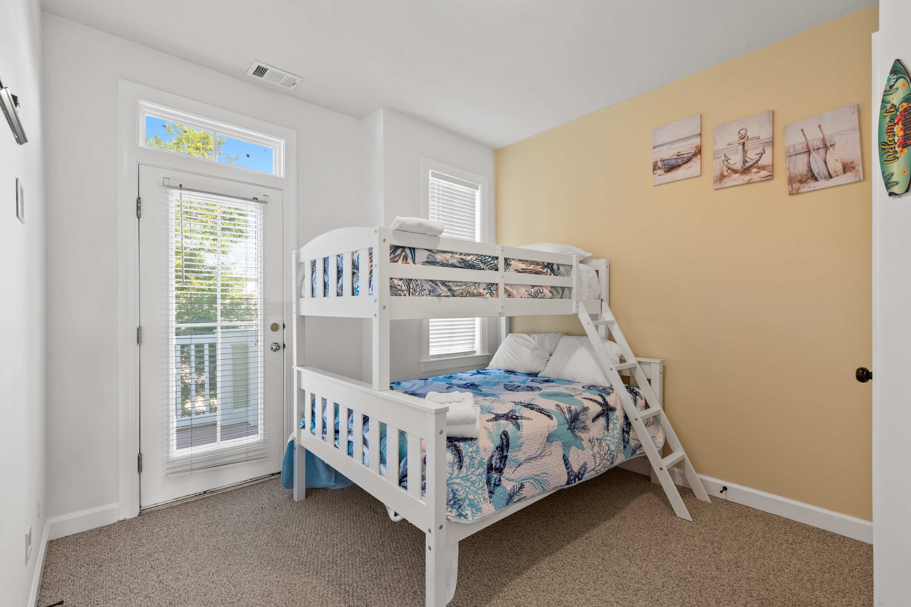 27 Island Edge - Sunset Island  Family Luxury Townhome