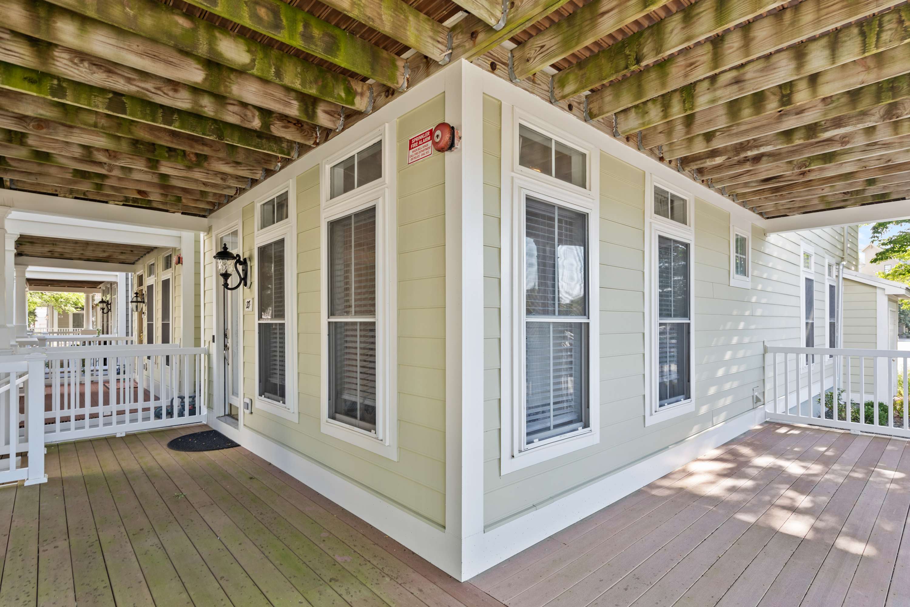 27 Island Edge - Sunset Island  Family Luxury Townhome