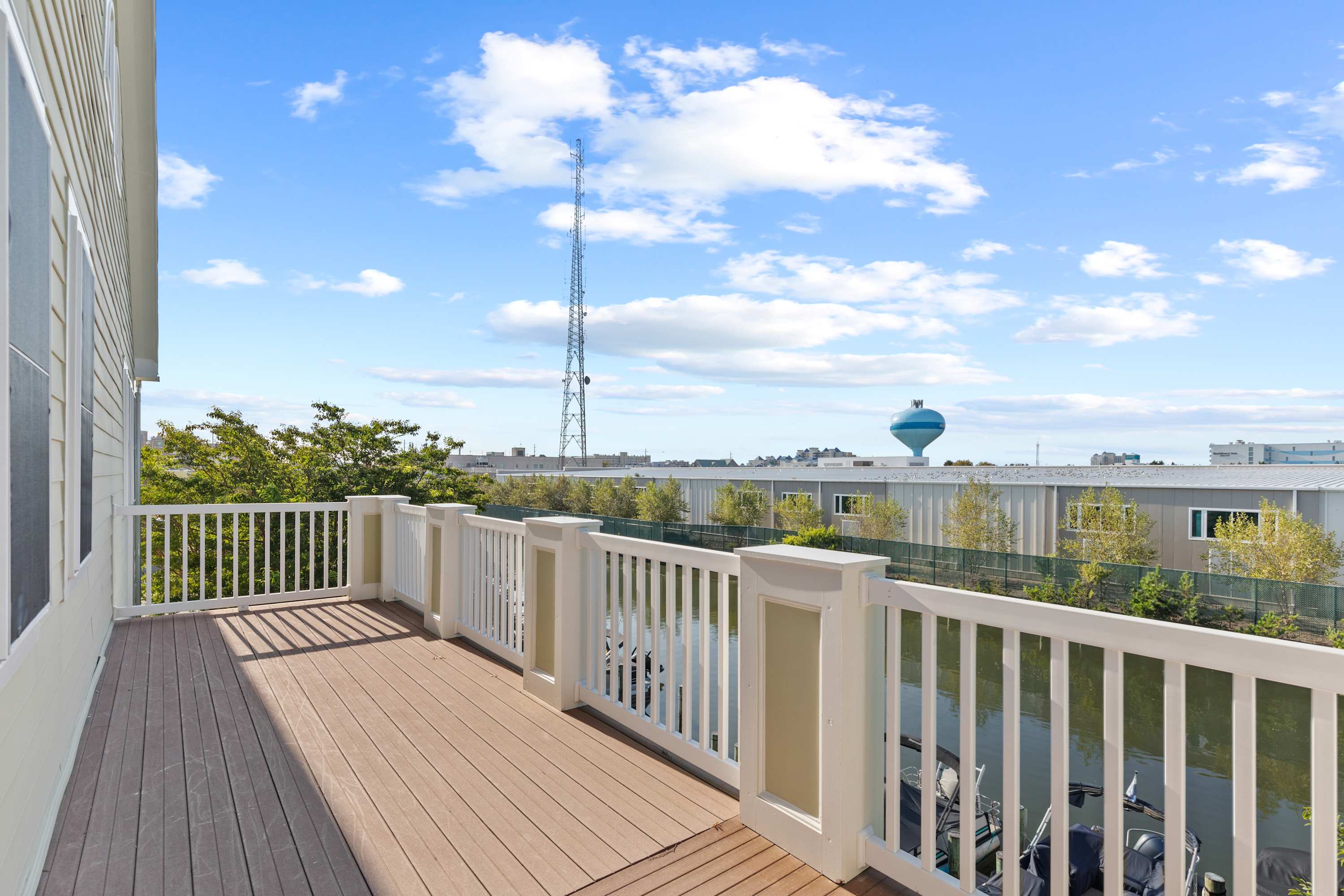 27 Island Edge - Sunset Island  Family Luxury Townhome
