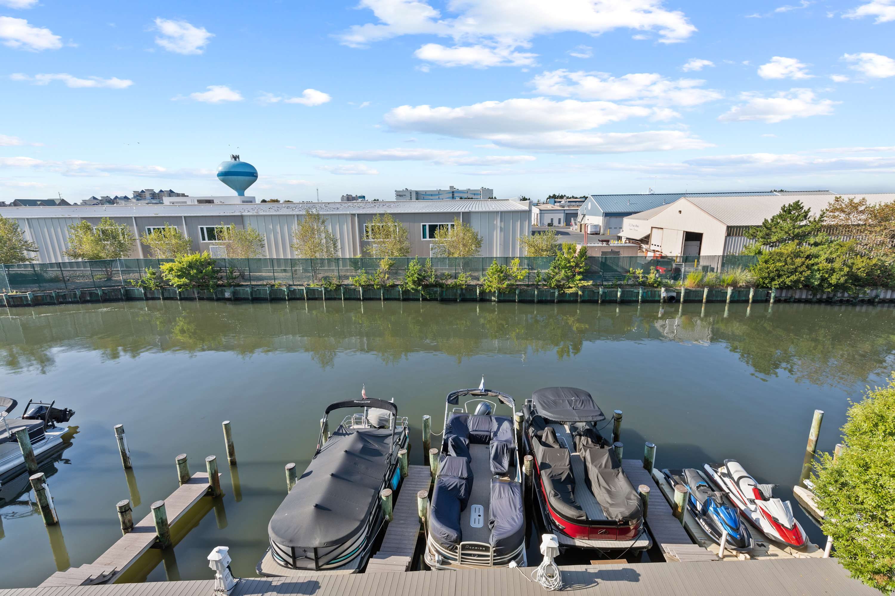 27 Island Edge - Sunset Island  Family Luxury Townhome